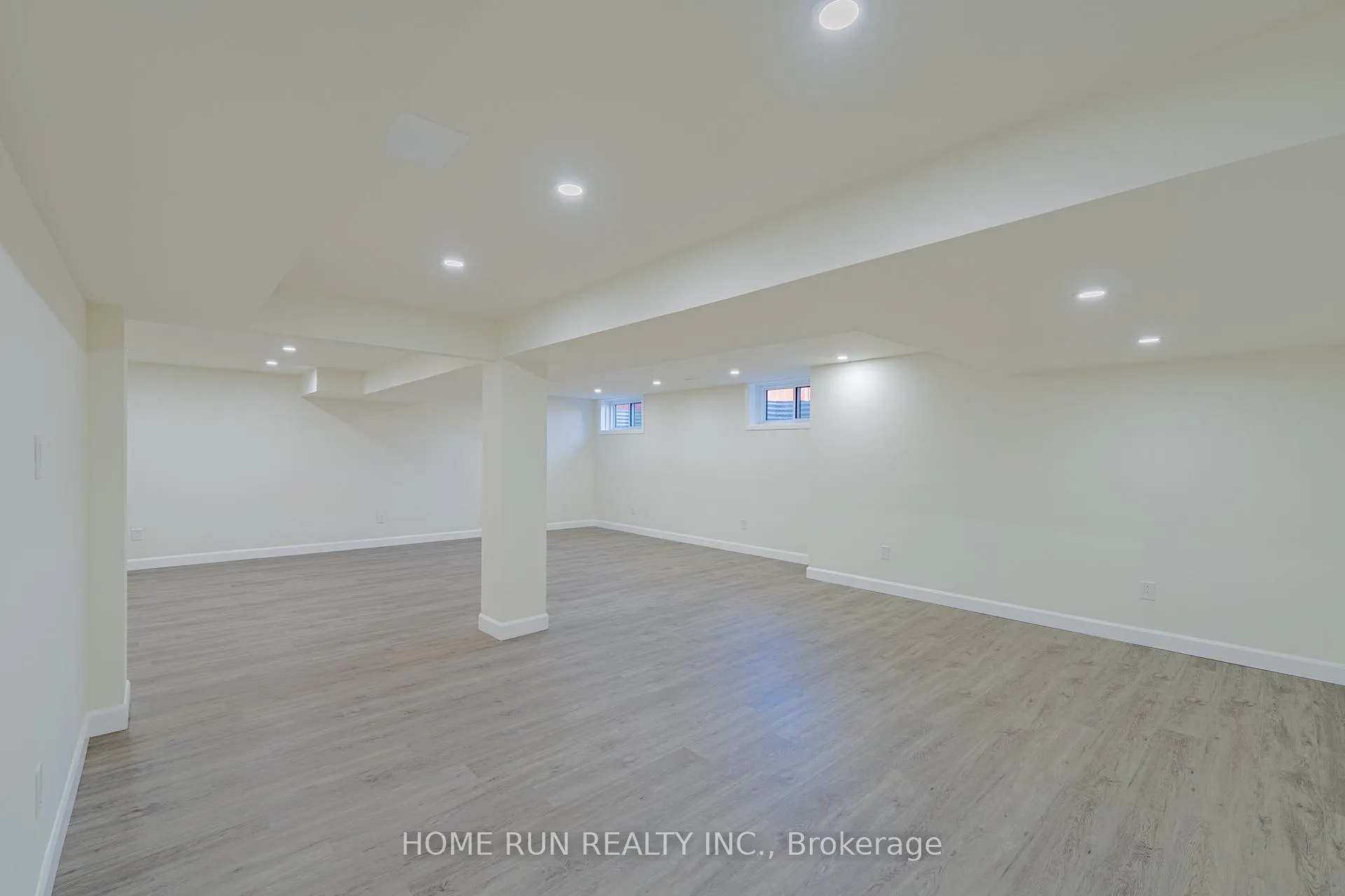 Photo 34 of 5 Thunderbird Crescent, Ottawa, Kanata - Bridlewood — HOMEH