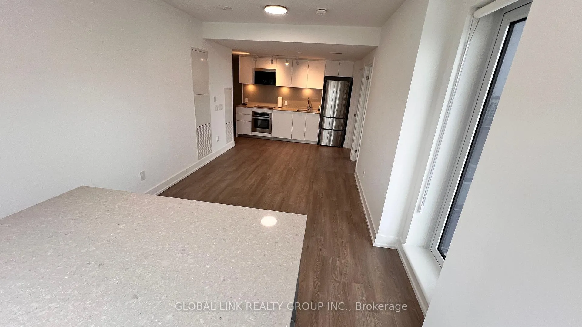 Photo 4 of Unit 1119, 8 cederland Drive, Markham, Unionville — HOMEH