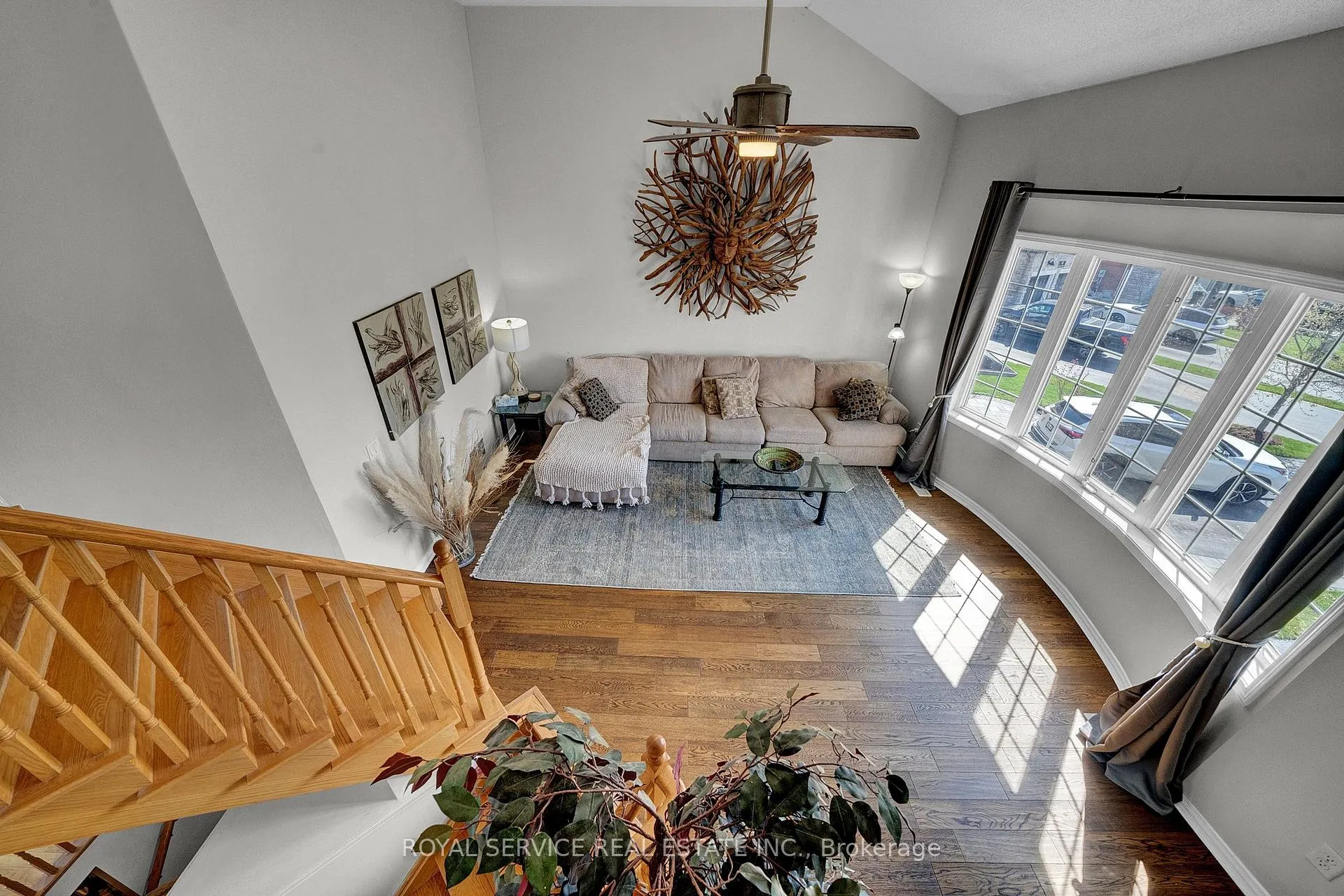 Photo 19 of 35 Alldread Crescent, Clarington, Newcastle — HOMEH