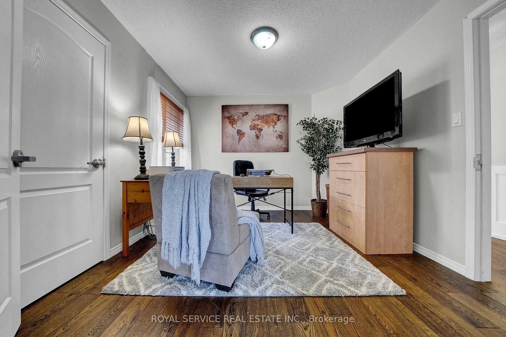 Photo 32 of 35 Alldread Crescent, Clarington, Newcastle — HOMEH