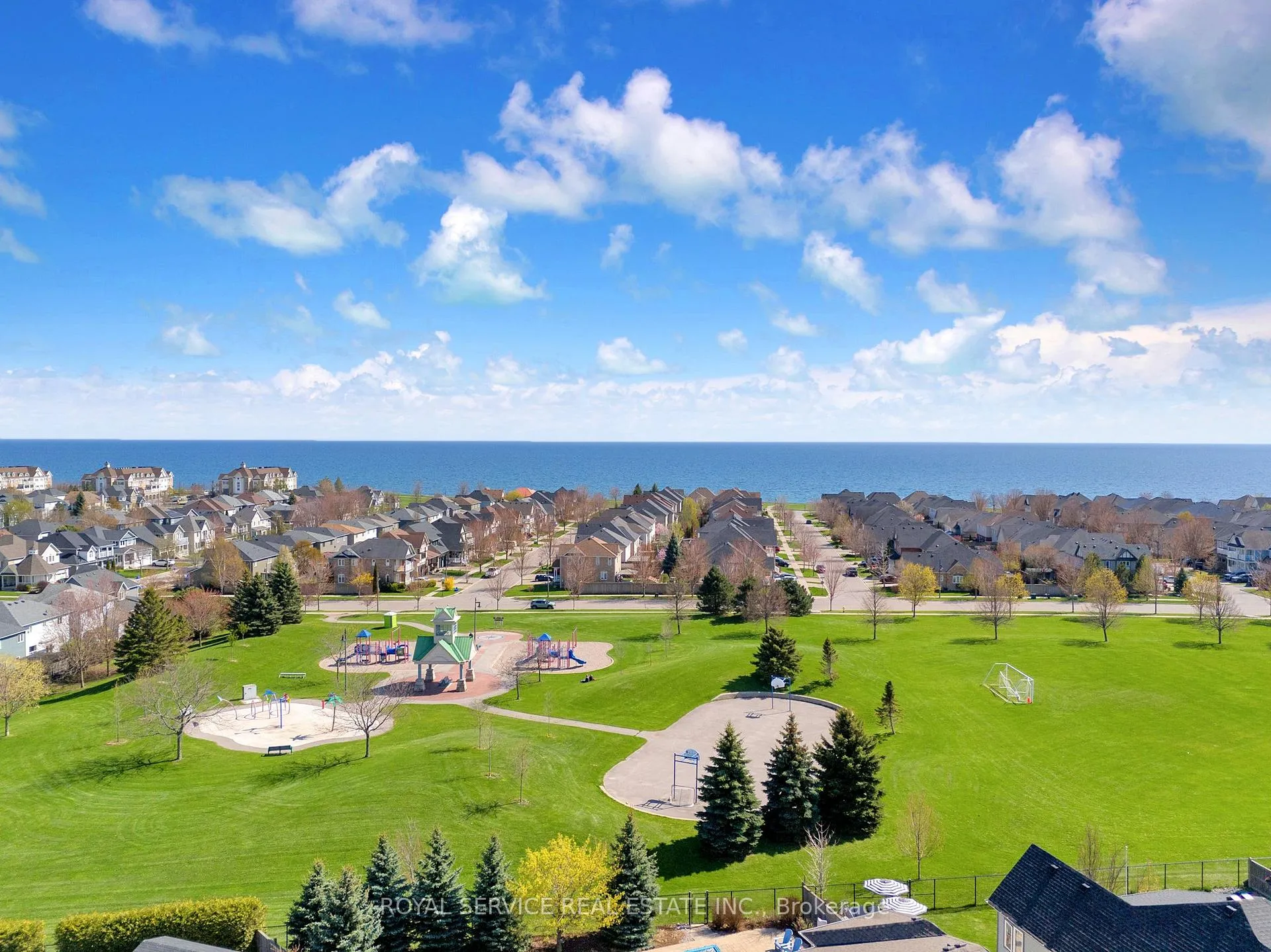 Photo 46 of 35 Alldread Crescent, Clarington, Newcastle — HOMEH