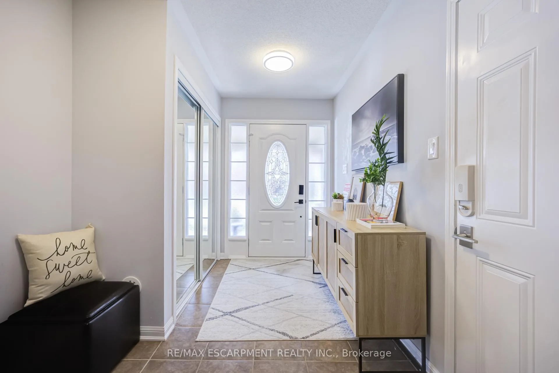 Photo 3 of 766 Challinor Terrace, Milton, Harrison — HOMEH