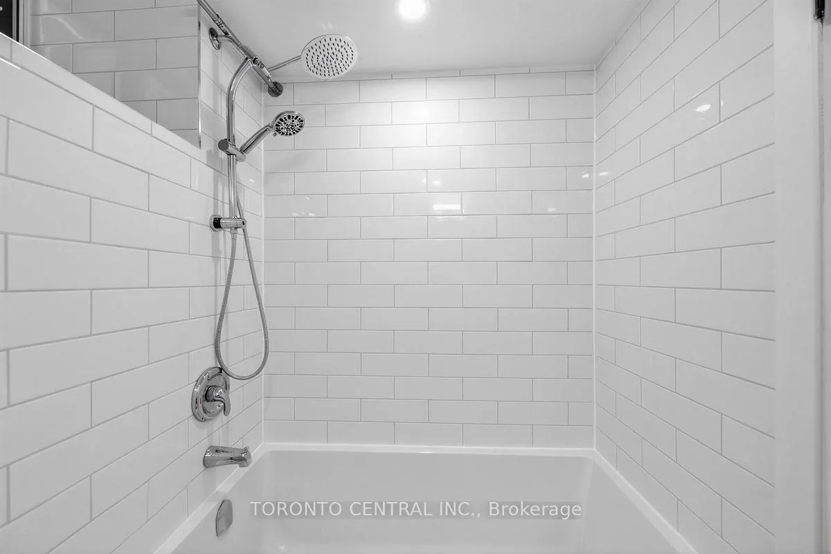 Photo 15 of Unit Basement, 171 Parkside Drive, Toronto, High Park-Swansea — HOMEH