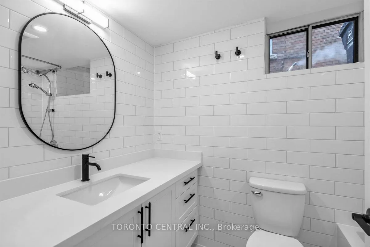 Photo 16 of Unit Basement, 171 Parkside Drive, Toronto, High Park-Swansea — HOMEH