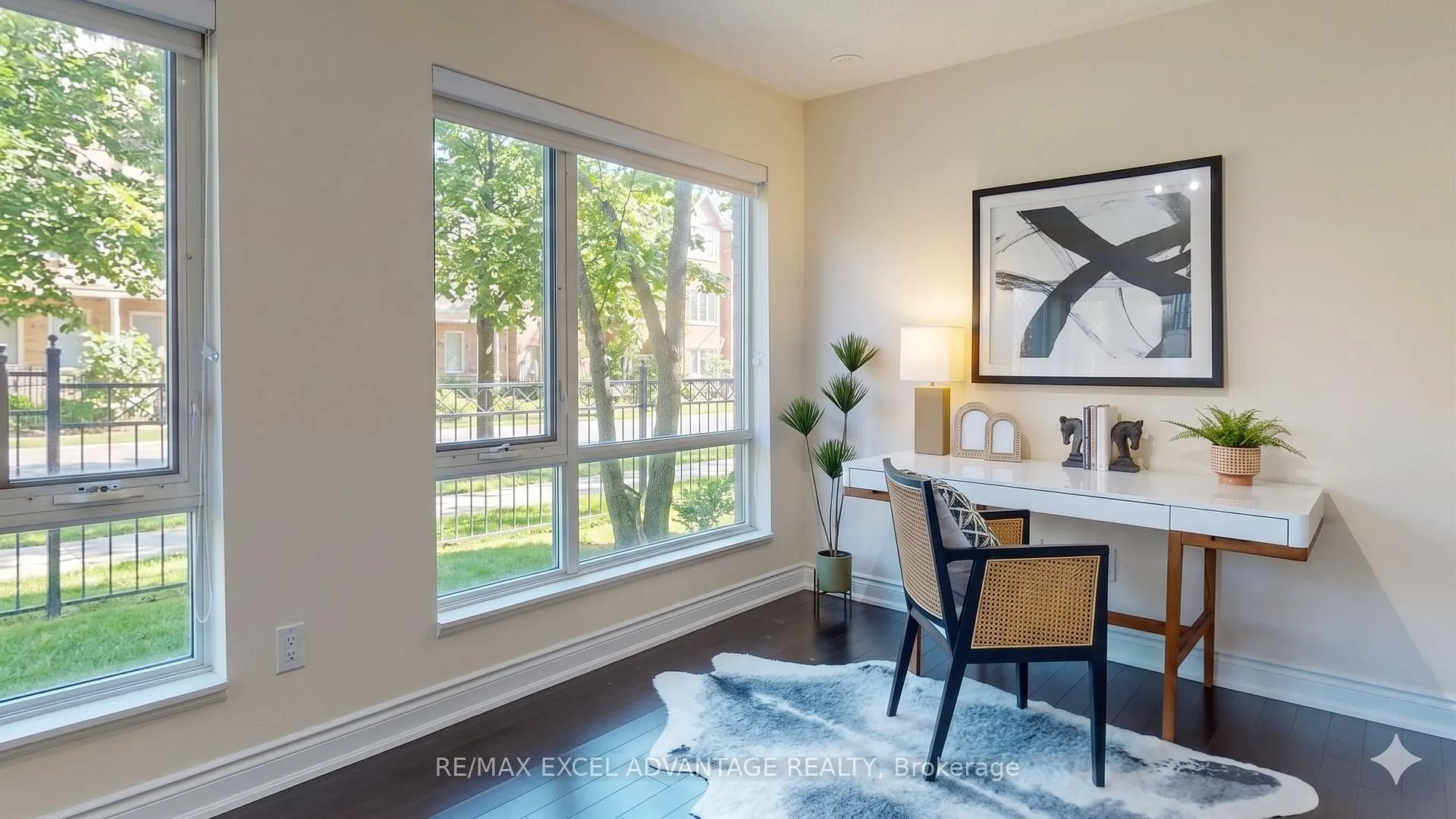 Photo 28 of 301 South Park Road, Markham, Commerce Valley — HOMEH