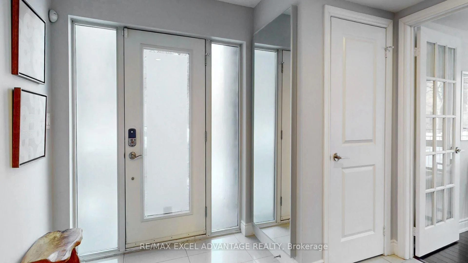 Photo 32 of 301 South Park Road, Markham, Commerce Valley — HOMEH