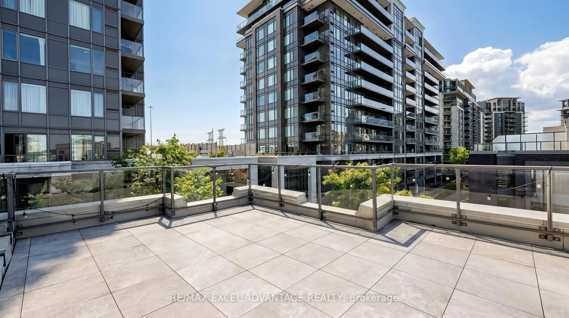 Photo 38 of 301 South Park Road, Markham, Commerce Valley — HOMEH