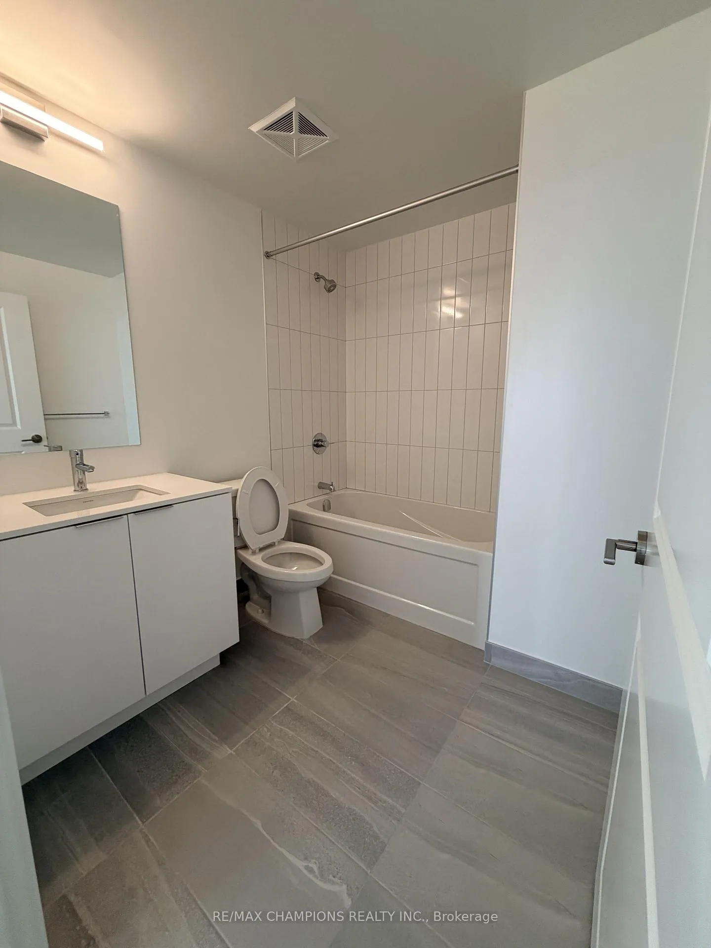 Photo 13 of Unit 2120, 15 Skyridge Drive, Brampton, Bram East — HOMEH