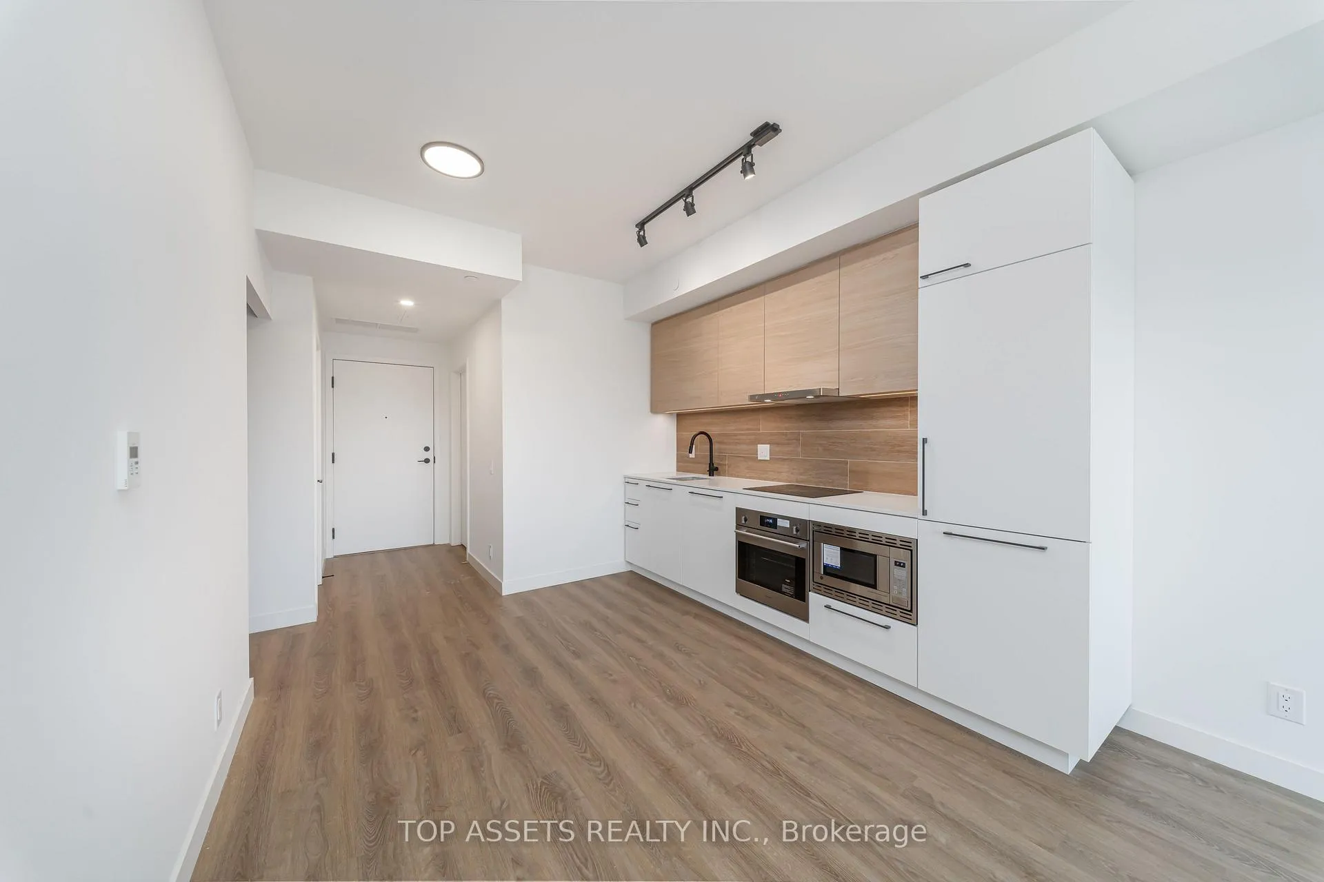 Photo 6 of Unit 311, 1050 Eastern Avenue, Toronto, Greenwood-Coxwell — HOMEH