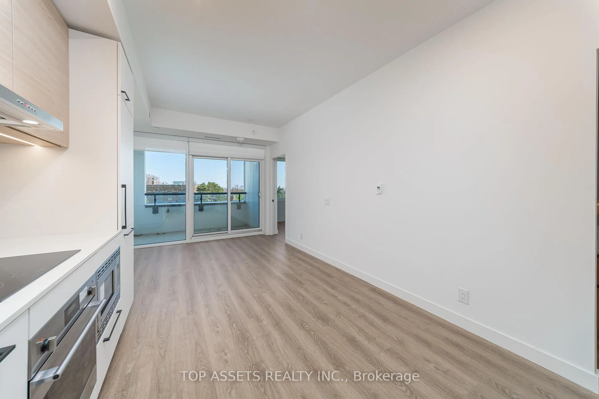 Photo 8 of Unit 311, 1050 Eastern Avenue, Toronto, Greenwood-Coxwell — HOMEH