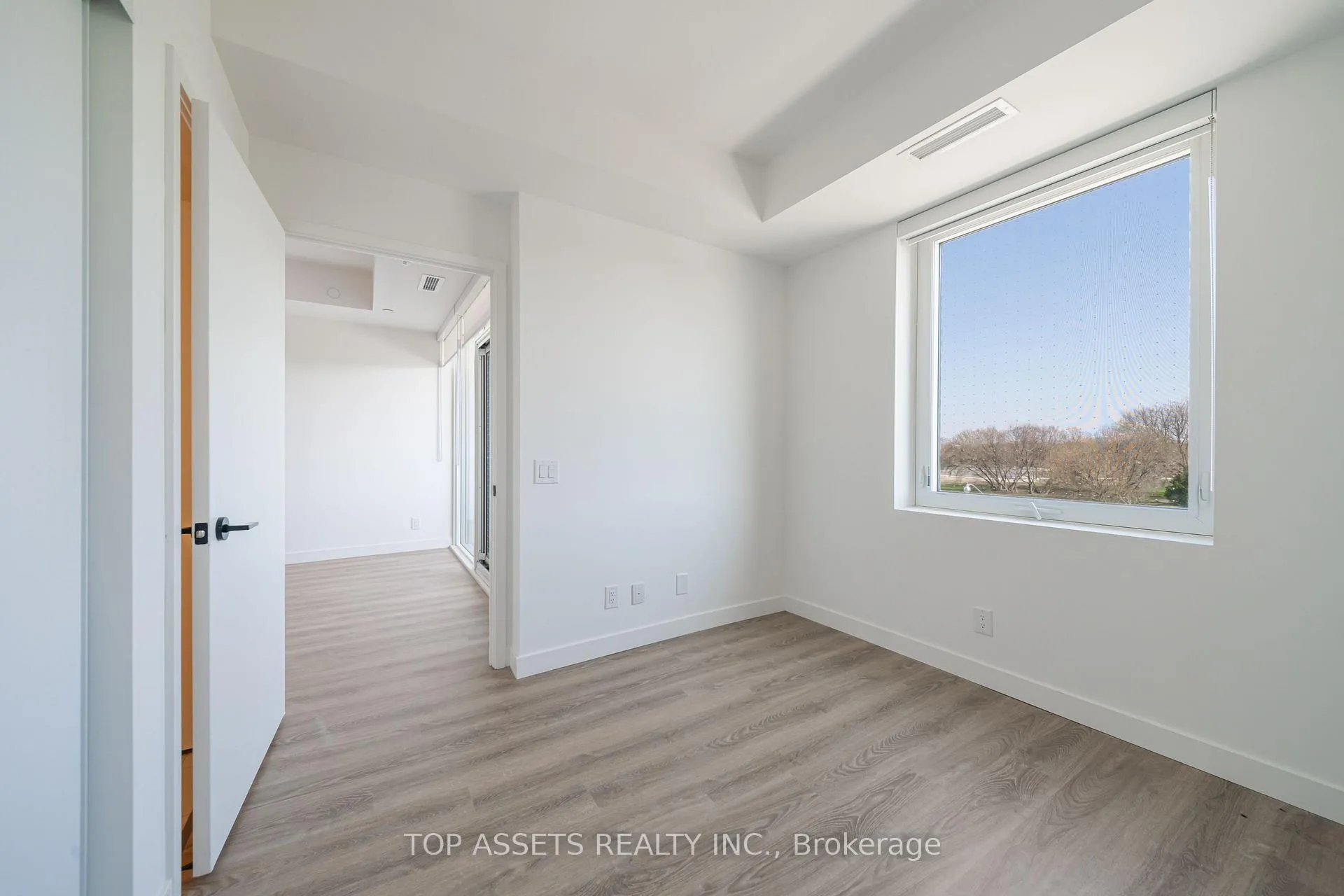 Photo 14 of Unit 311, 1050 Eastern Avenue, Toronto, Greenwood-Coxwell — HOMEH