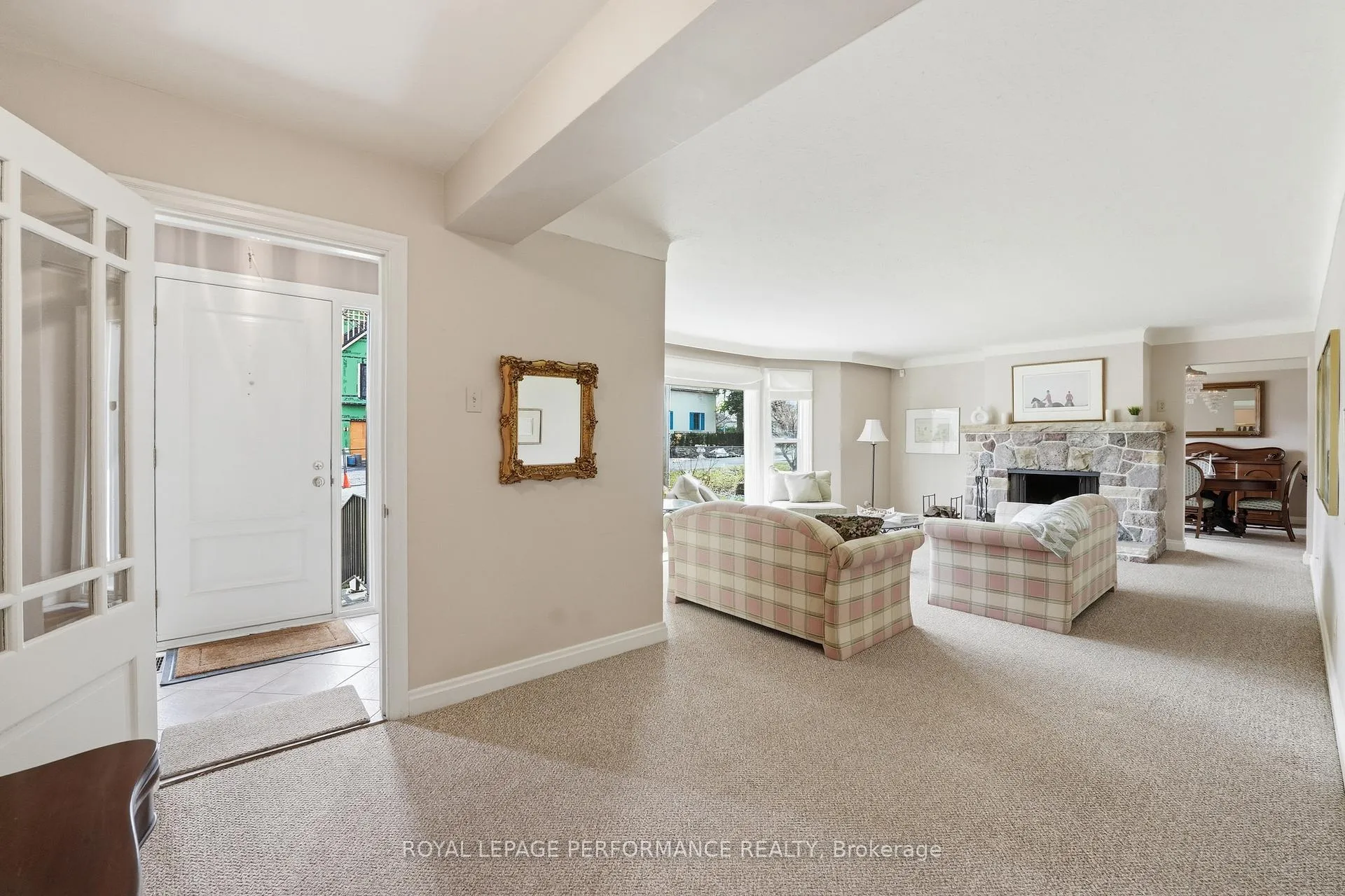 Photo 8 of 880 Melwood Avenue, Ottawa, McKellar Heights/Glabar Park — HOMEH