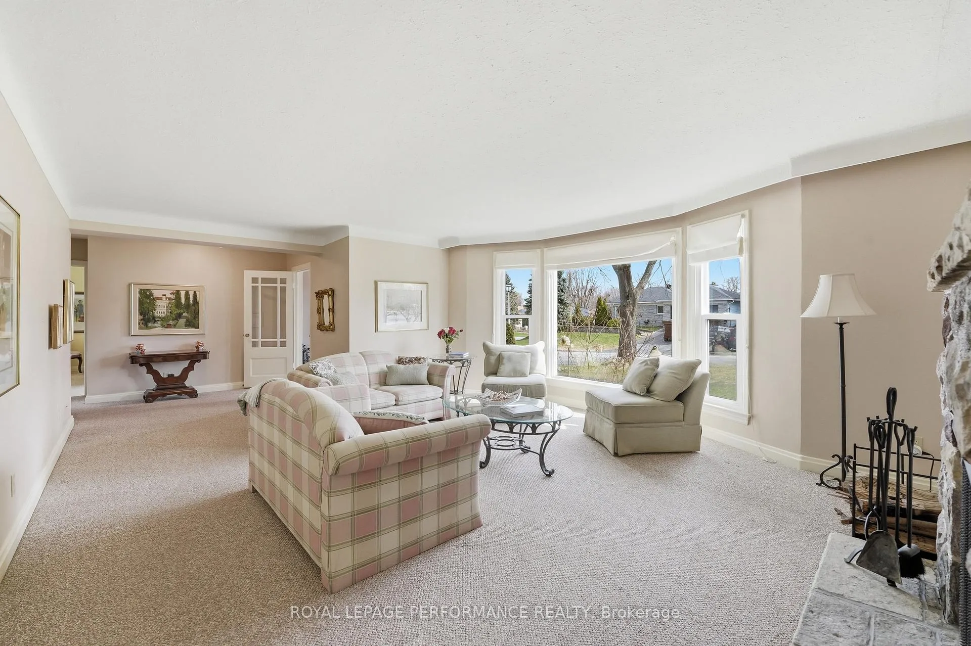 Photo 12 of 880 Melwood Avenue, Ottawa, McKellar Heights/Glabar Park — HOMEH