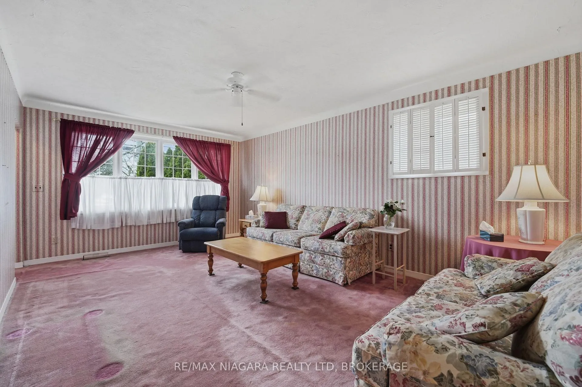 Photo 8 of 277 Lakeshore Road, St. Catharines, Lakeshore — HOMEH