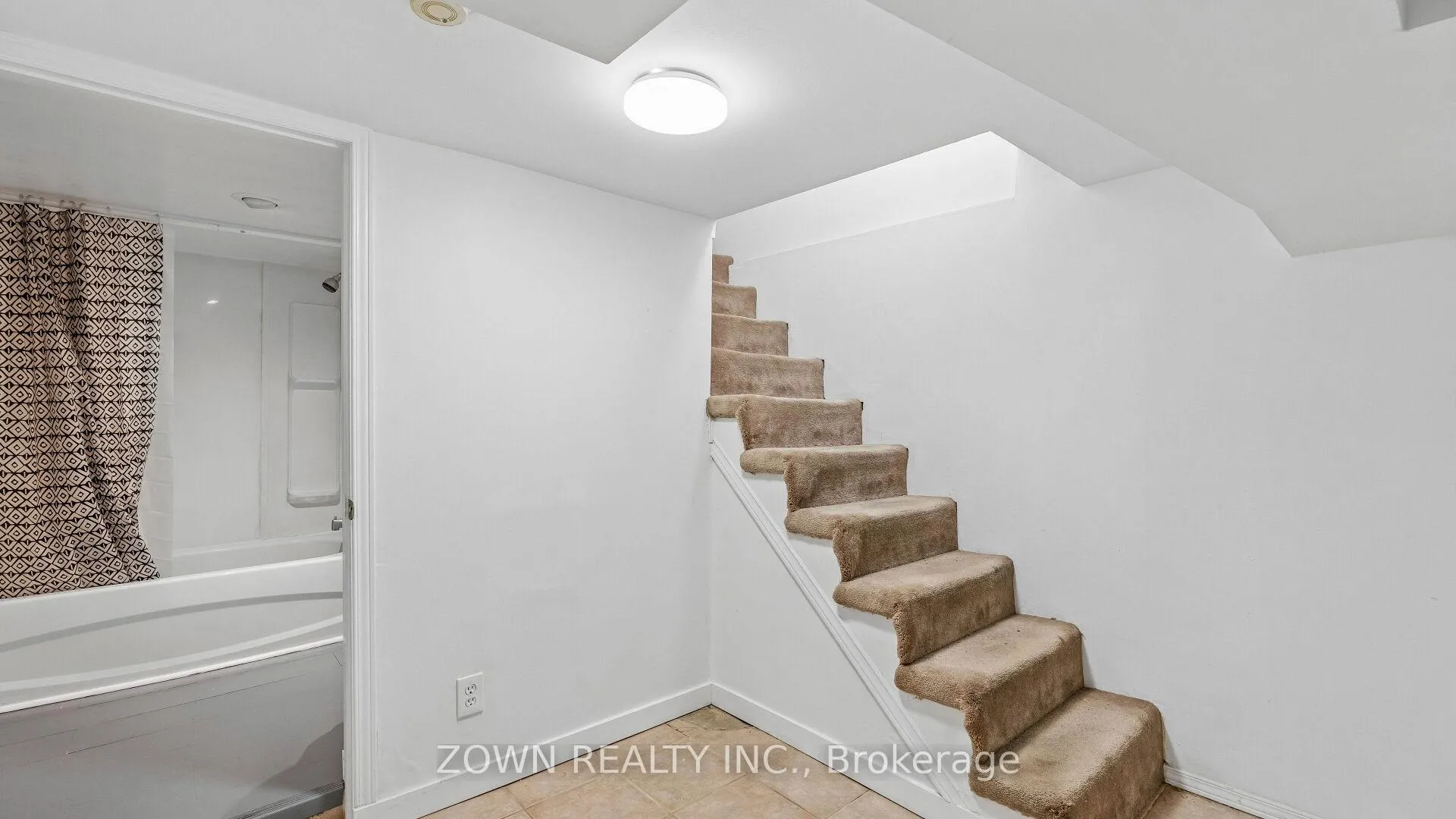 Photo 21 of 111 Hillyard Street, Hamilton, North End — HOMEH