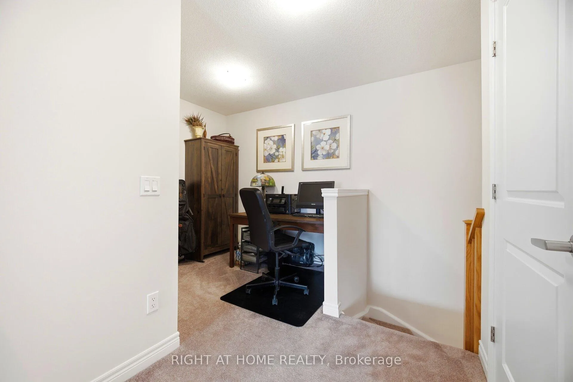 Photo 23 of Unit 61, 19 Picardy Drive, Hamilton, Stoney Creek Mountain — HOMEH