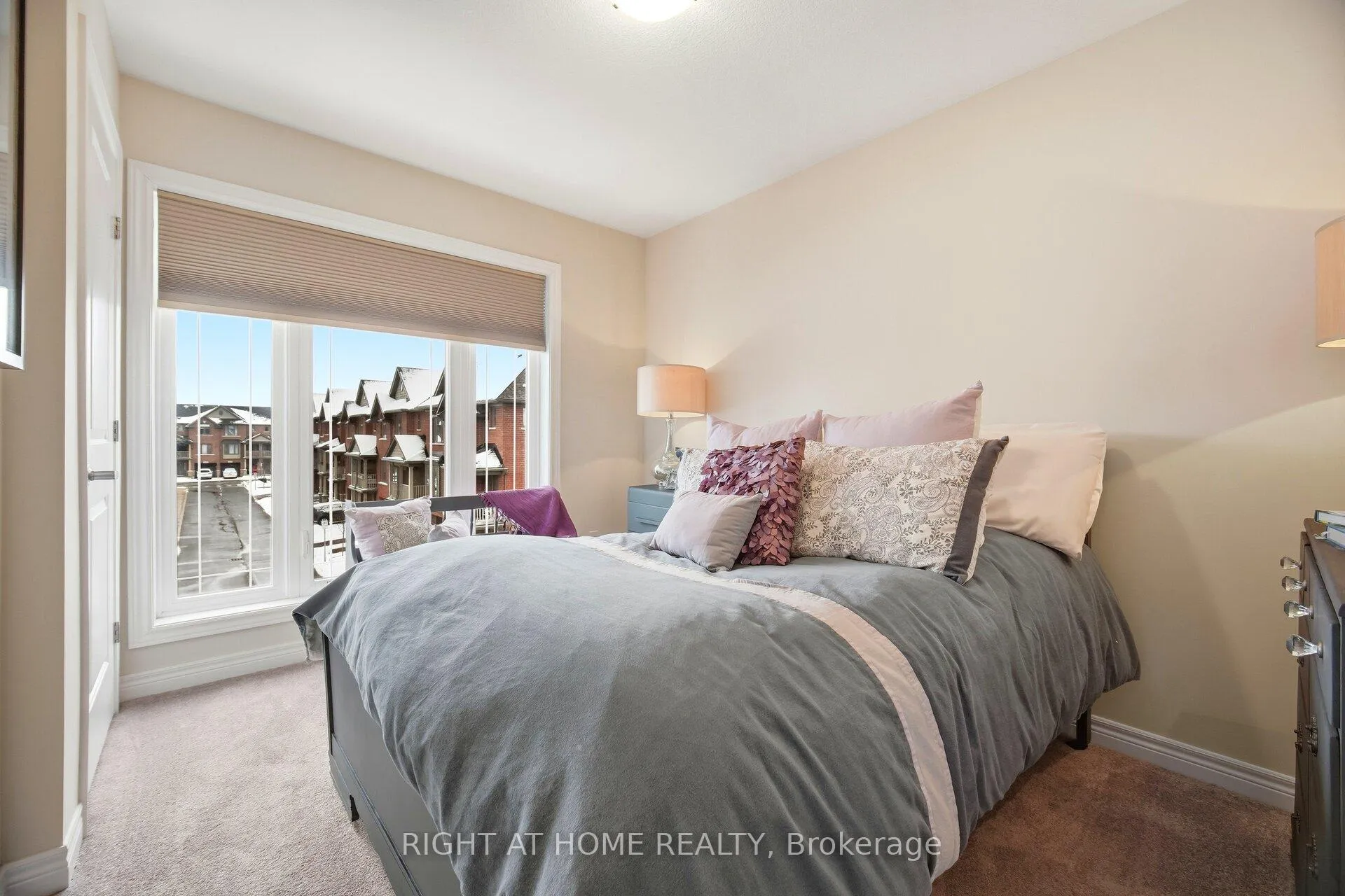 Photo 30 of Unit 61, 19 Picardy Drive, Hamilton, Stoney Creek Mountain — HOMEH