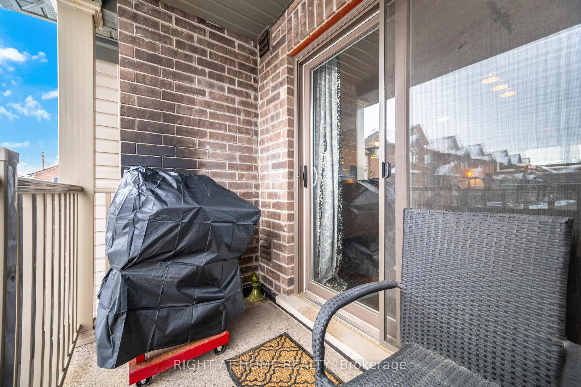 Photo 37 of Unit 61, 19 Picardy Drive, Hamilton, Stoney Creek Mountain — HOMEH