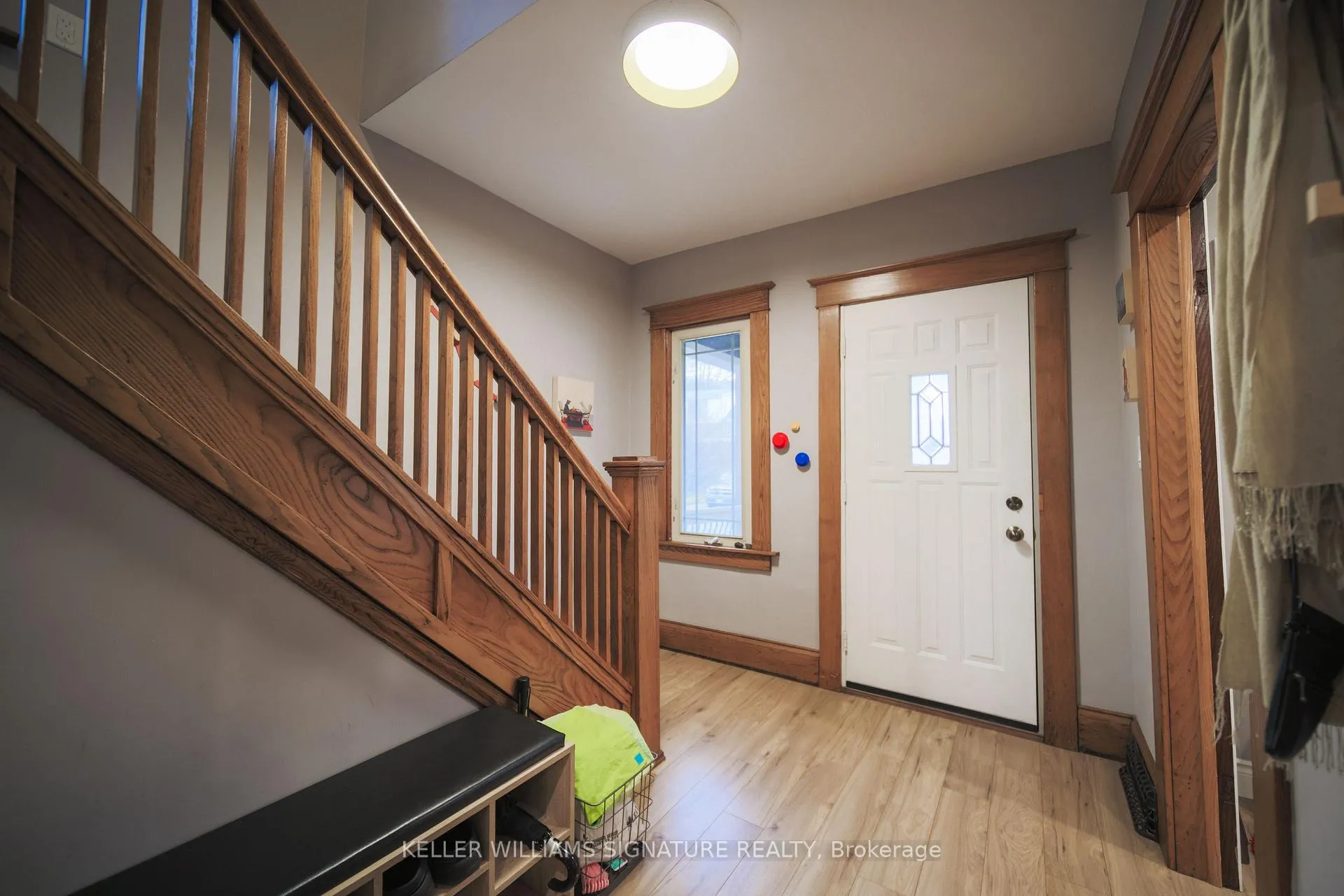 Photo 11 of 209 Balmoral Avenue S, Hamilton, Delta — HOMEH