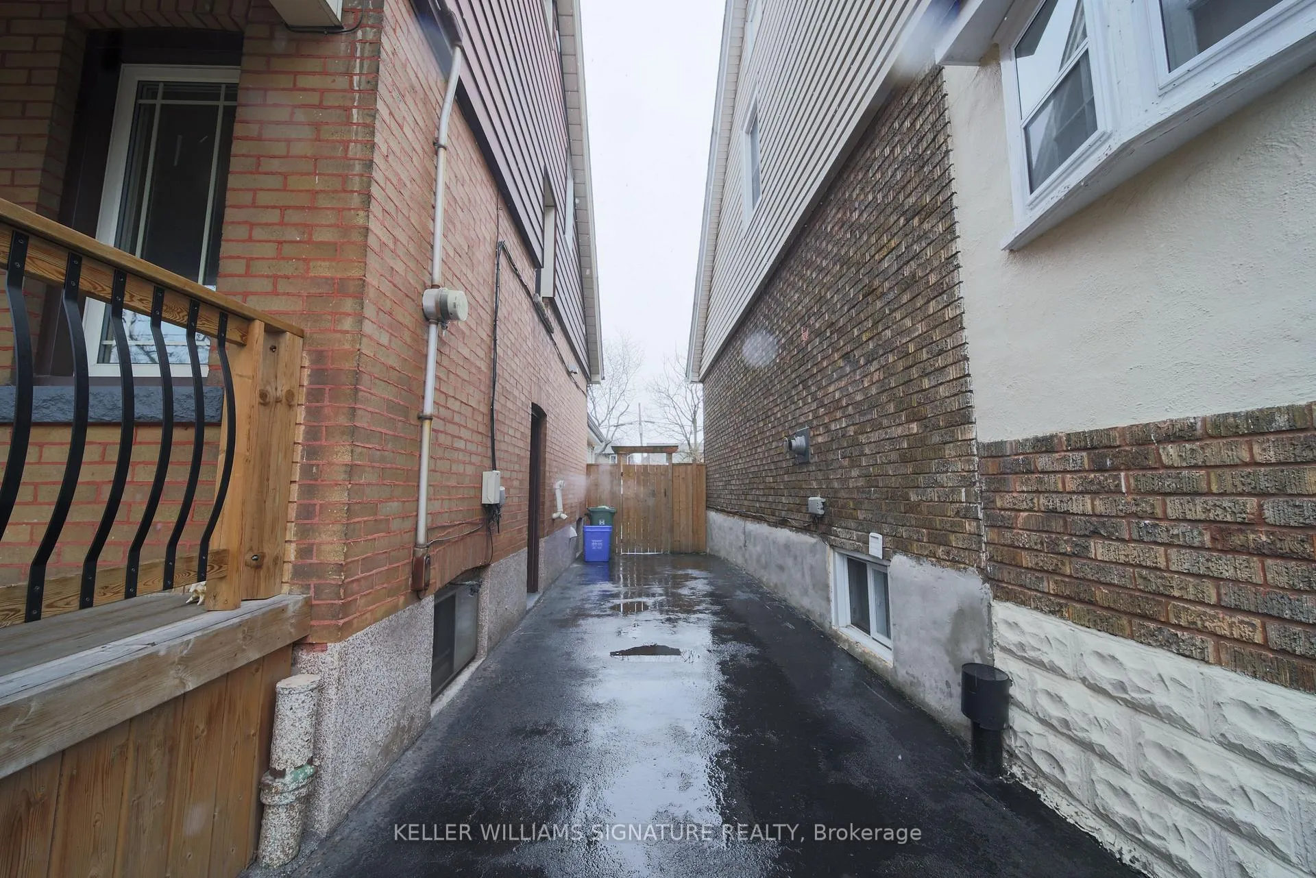 Photo 41 of 209 Balmoral Avenue S, Hamilton, Delta — HOMEH