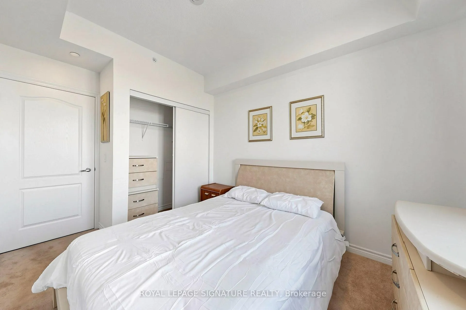 Photo 13 of Unit 816, 8323 Kennedy Road, Markham, Village Green-South Unionville — HOMEH