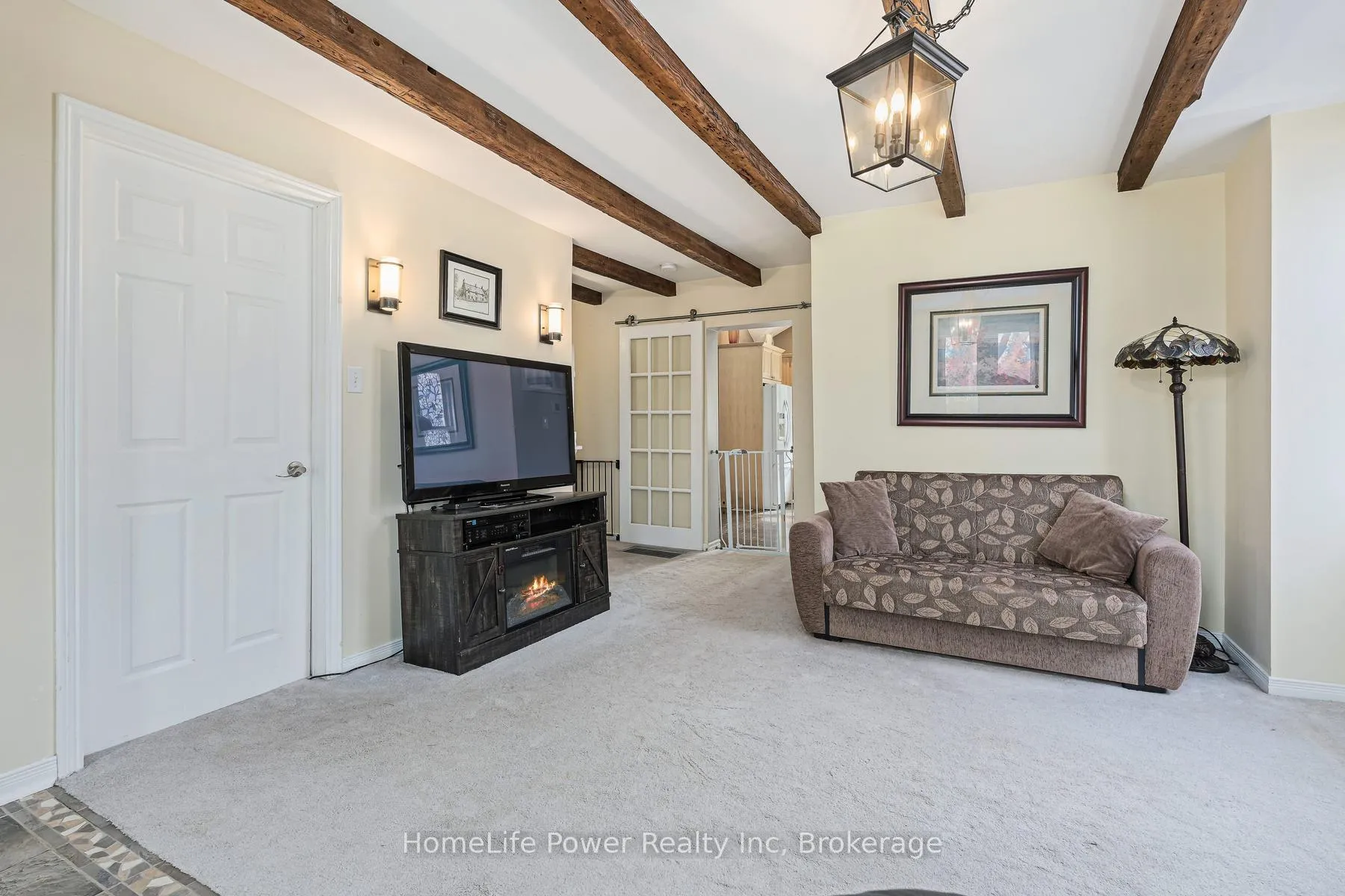 Photo 5 of 14 Erin Street, Halton Hills, Glen Williams — HOMEH