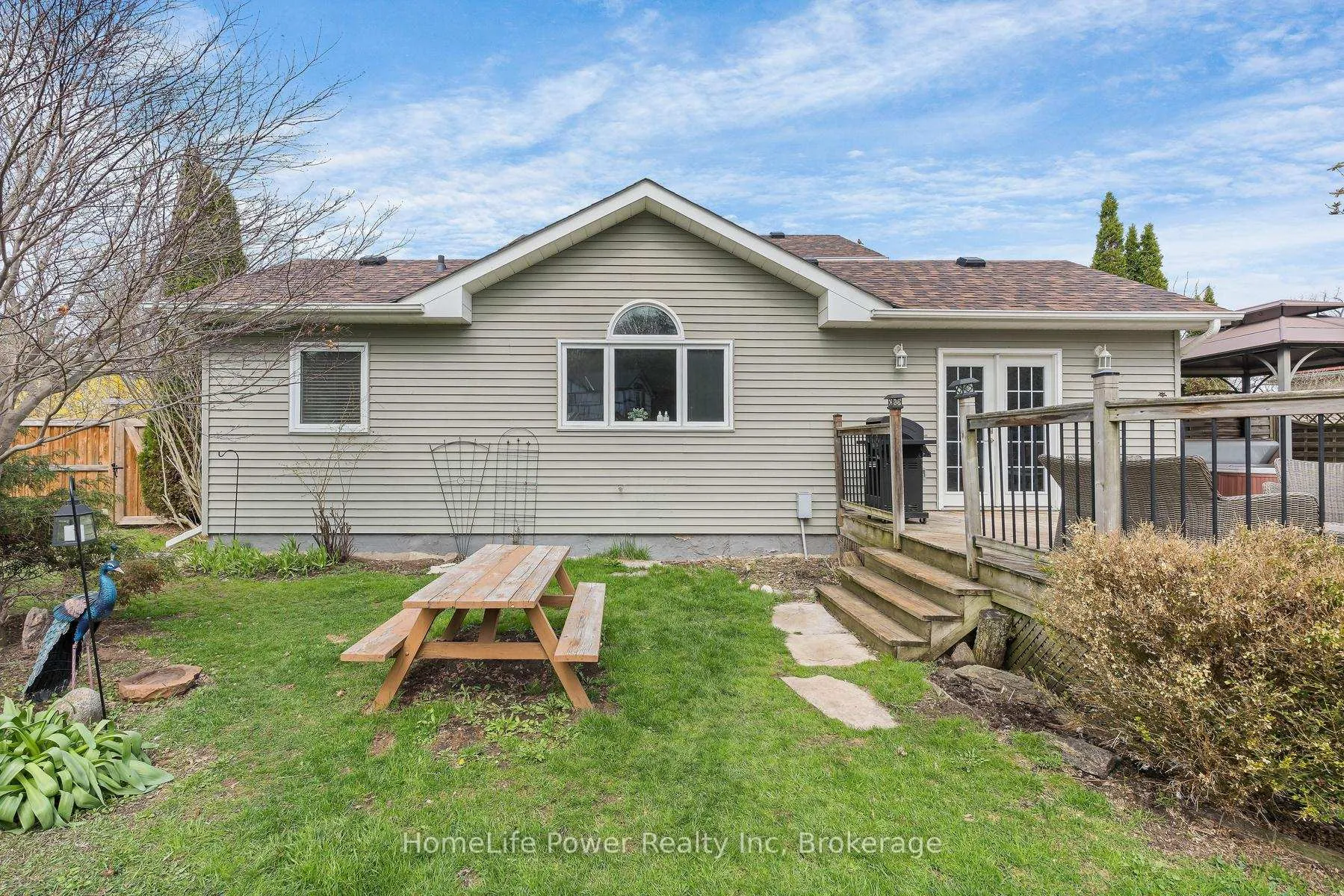 Photo 34 of 14 Erin Street, Halton Hills, Glen Williams — HOMEH