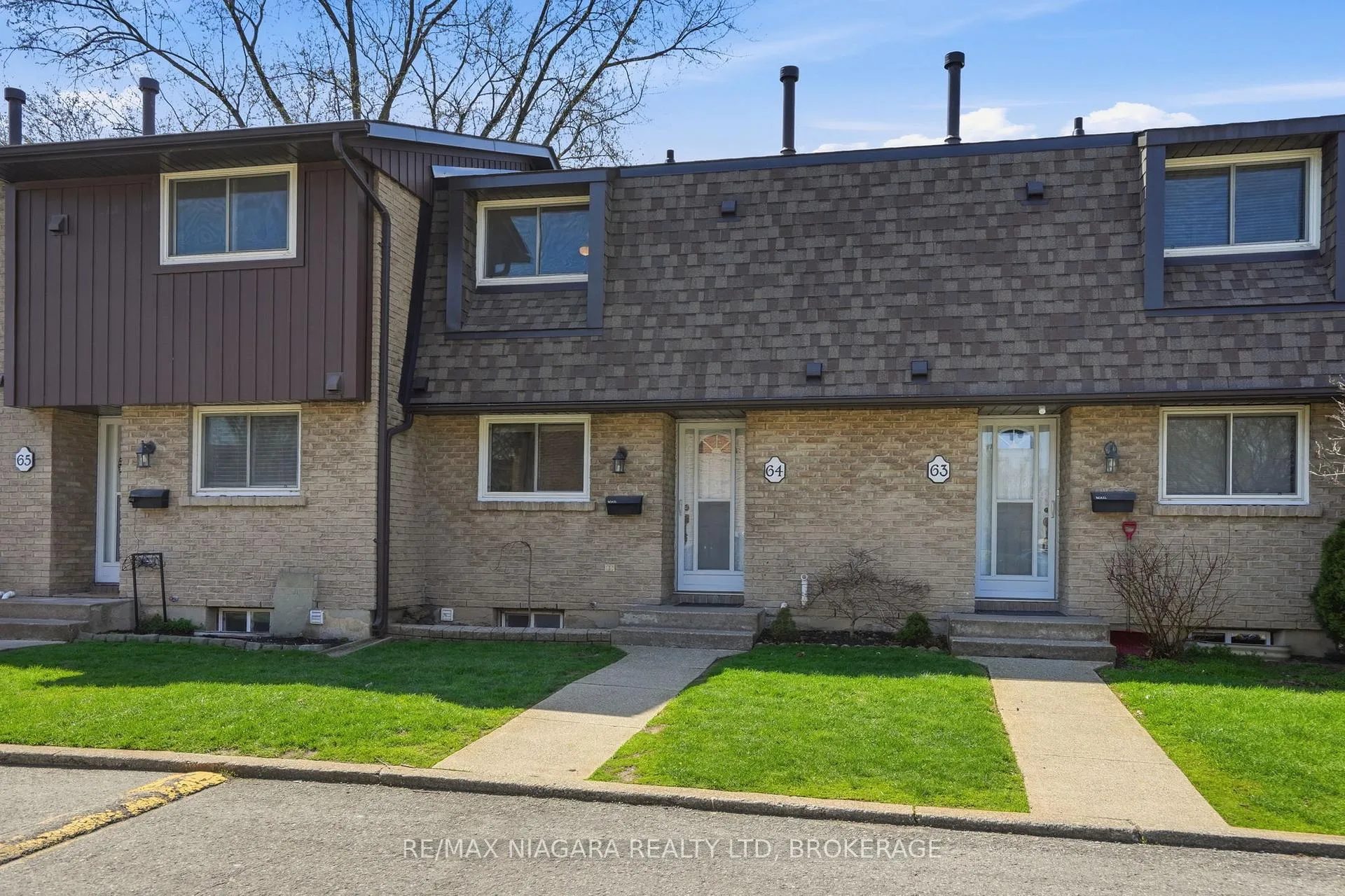 Photo 2 of Unit 64, 151 Linwell Road, St. Catharines, Lakeport — HOMEH