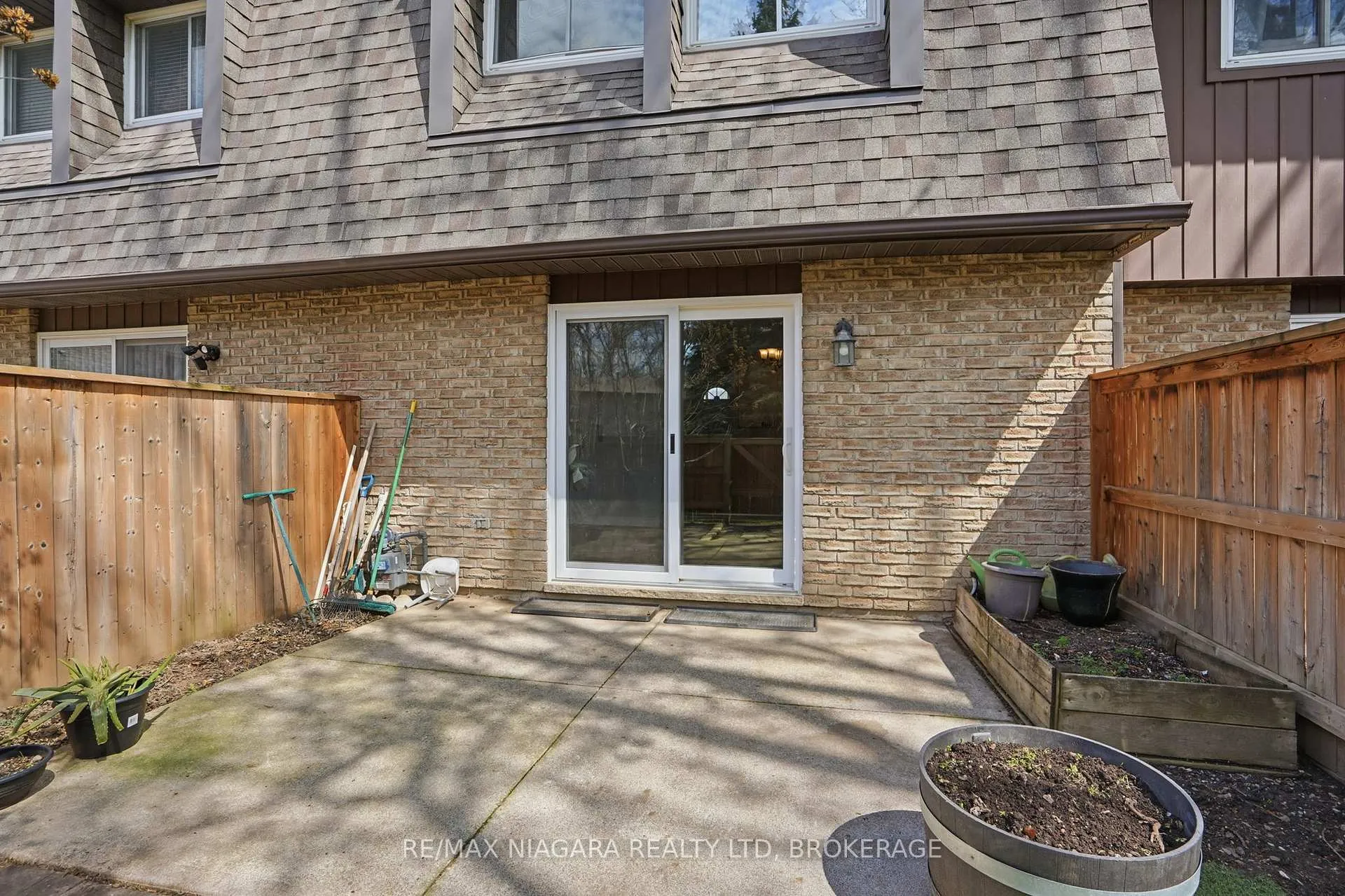 Photo 36 of Unit 64, 151 Linwell Road, St. Catharines, Lakeport — HOMEH