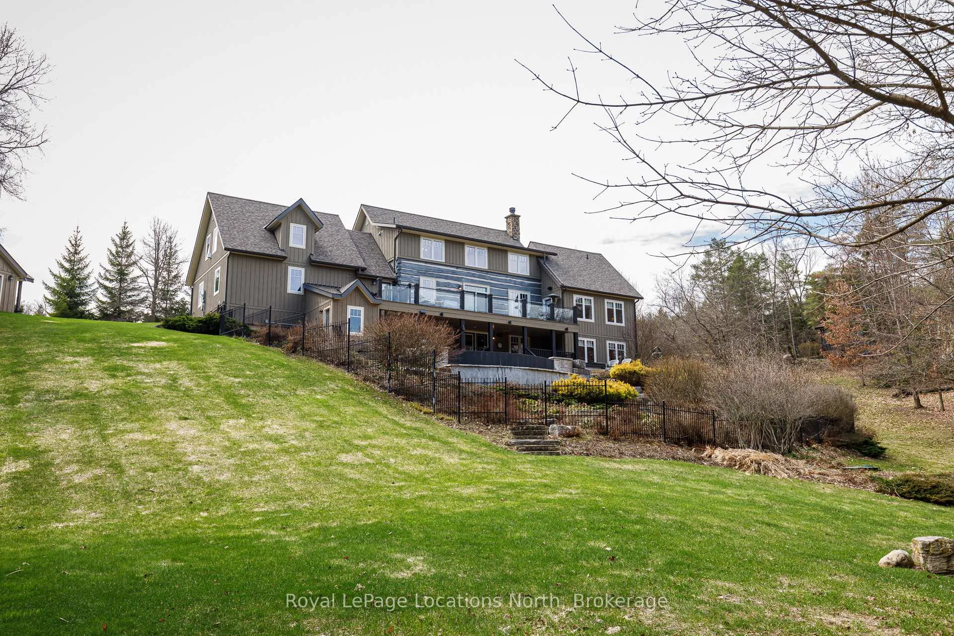 Photo 46 of 4 Purple Hill Lane, Clearview, Creemore — HOMEH