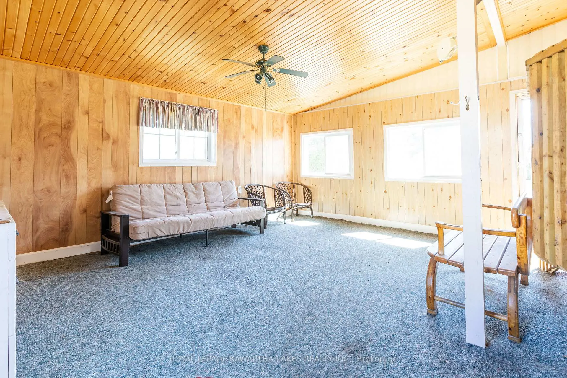 Photo 21 of 6 Circle Drive, Kawartha Lakes, Fenelon — HOMEH