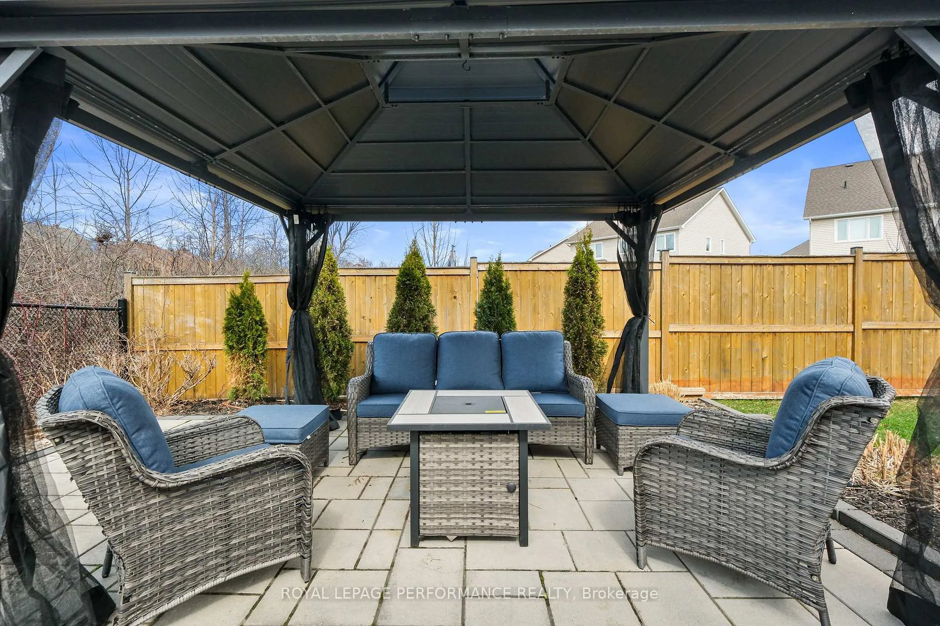 Photo 46 of 527 Silverbell Crescent, Ottawa, Blossom Park/Kemp Park/Findlay Creek — HOMEH