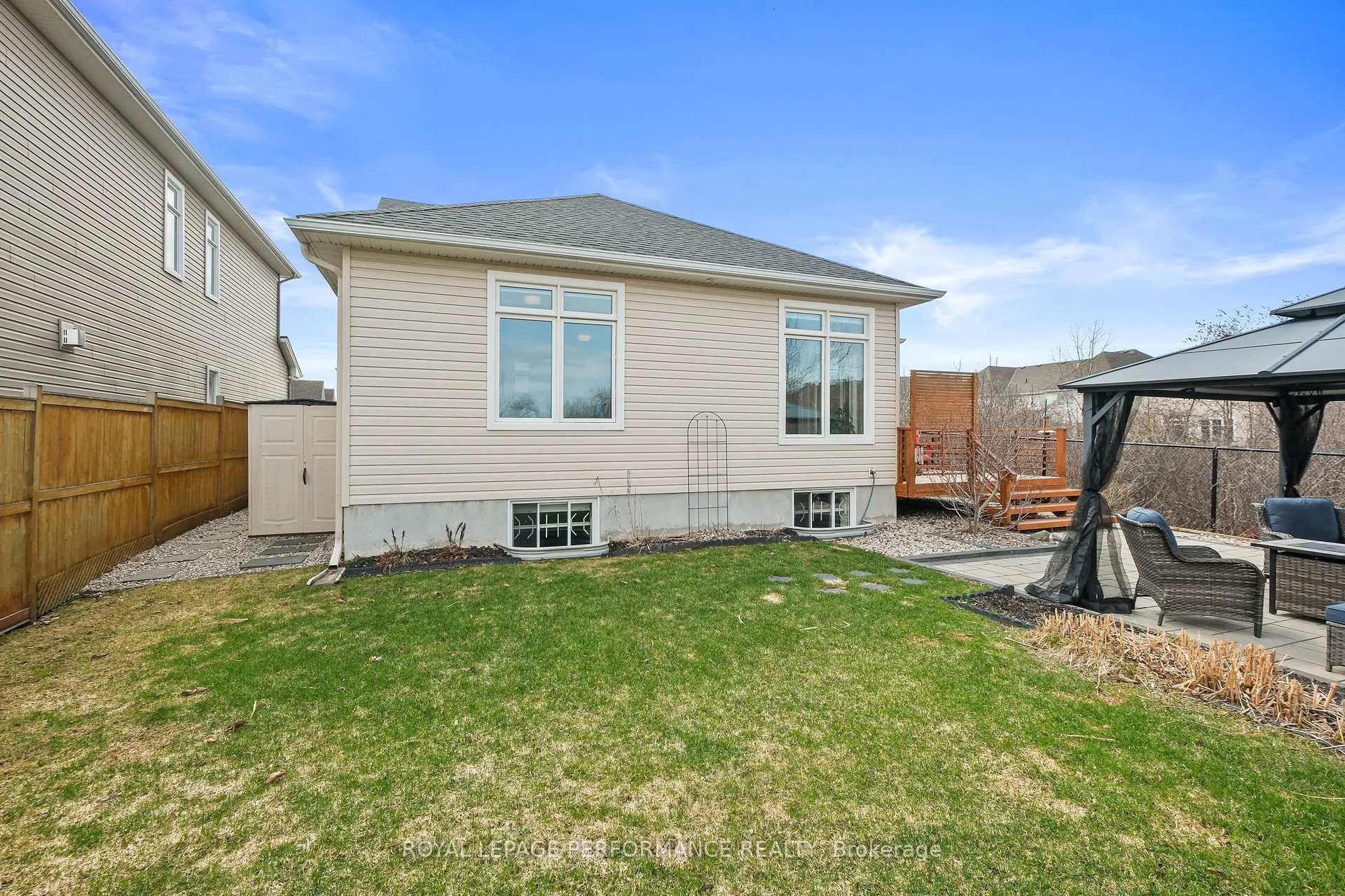 Photo 47 of 527 Silverbell Crescent, Ottawa, Blossom Park/Kemp Park/Findlay Creek — HOMEH