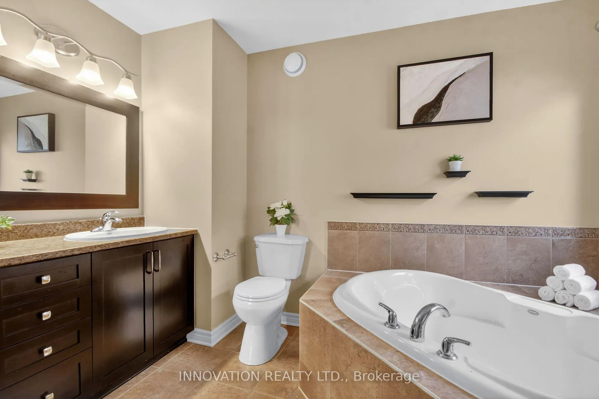 Photo 19 of 108 August Lily Crescent, Ottawa, Riverside South/Gloucester Glen — HOMEH