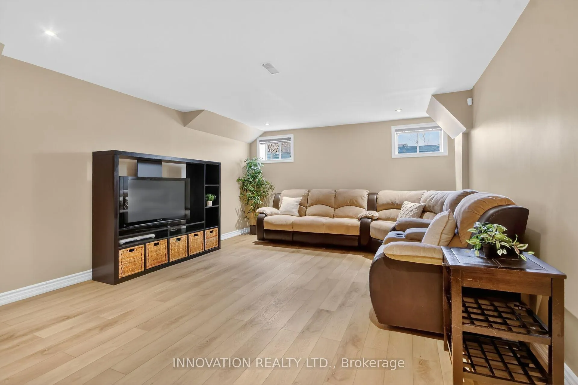 Photo 25 of 108 August Lily Crescent, Ottawa, Riverside South/Gloucester Glen — HOMEH