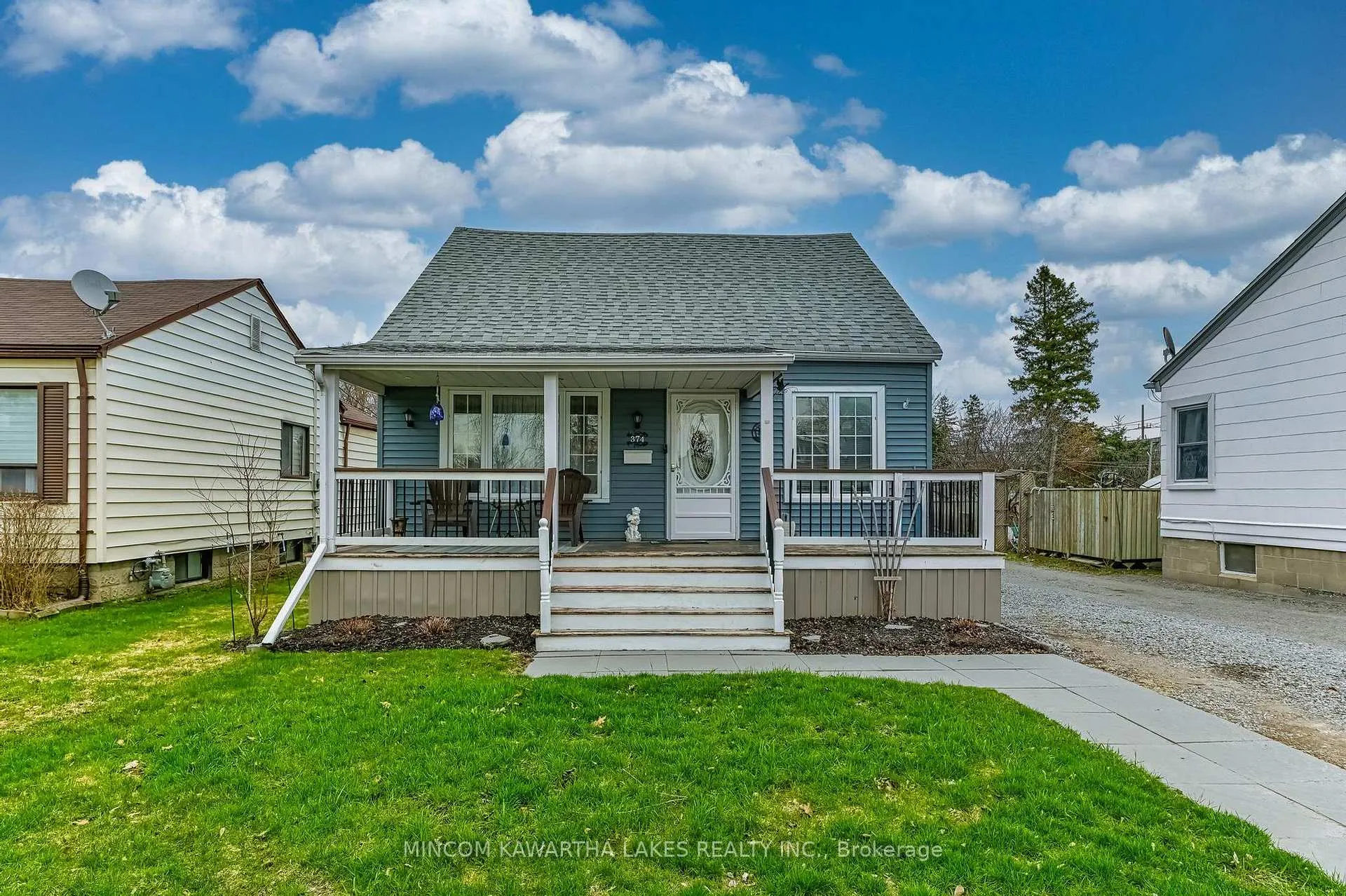 Photo 2 of 374 Grady Avenue, Peterborough, Otonabee Ward 1 — HOMEH