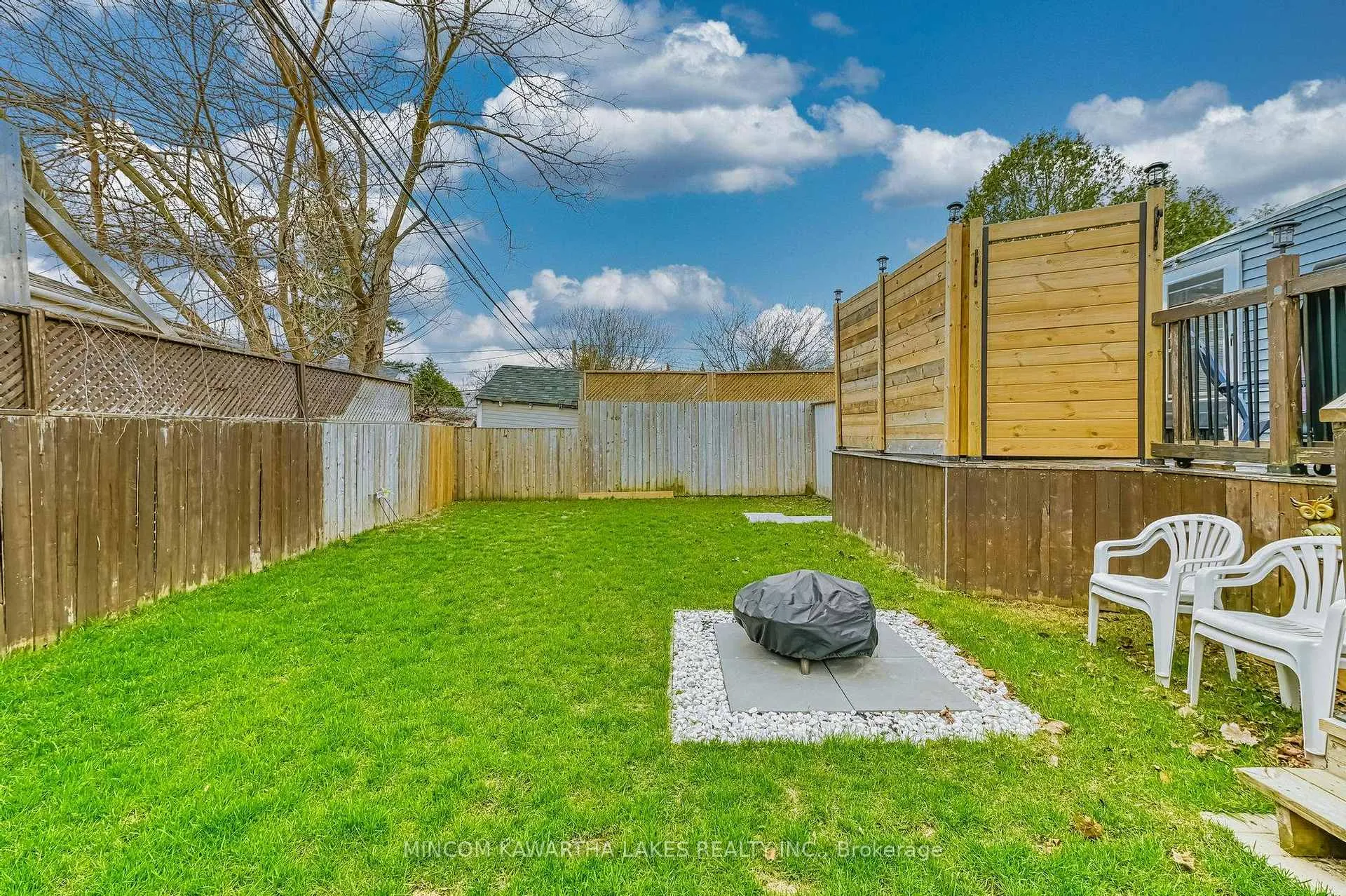 Photo 35 of 374 Grady Avenue, Peterborough, Otonabee Ward 1 — HOMEH