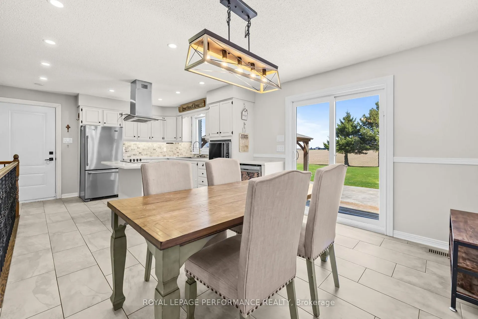 Photo 14 of 1547 St Jacques Road, Russell, Russell Twp — HOMEH