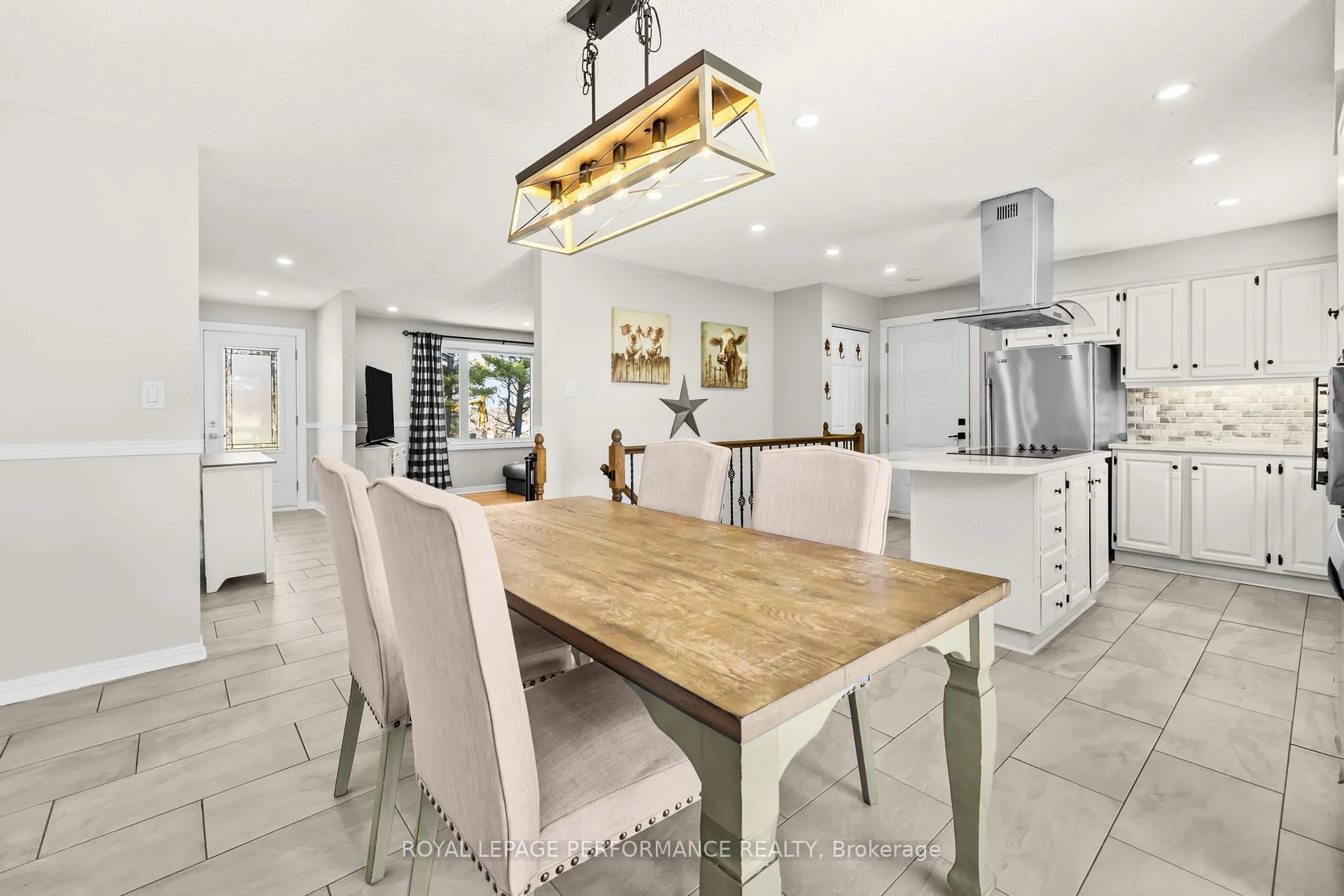 Photo 15 of 1547 St Jacques Road, Russell, Russell Twp — HOMEH