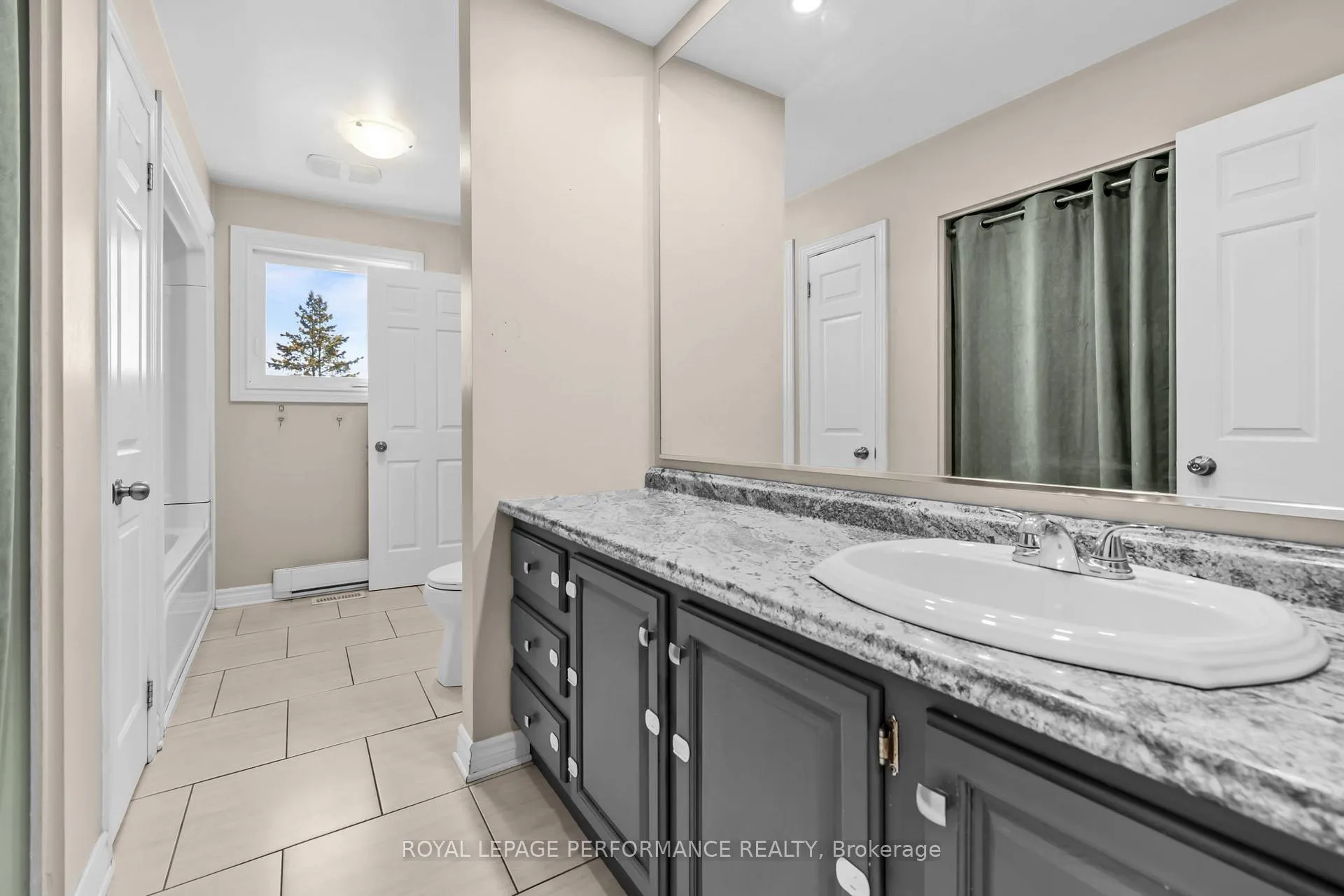 Photo 25 of 1547 St Jacques Road, Russell, Russell Twp — HOMEH