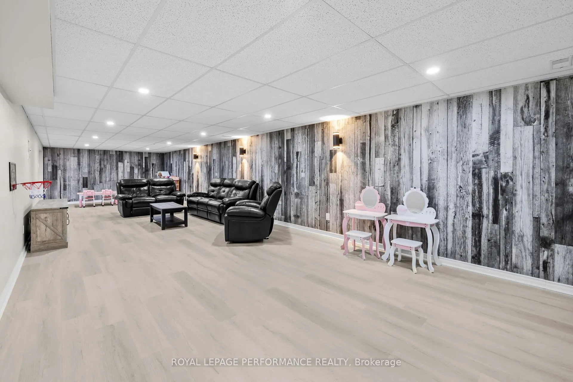 Photo 27 of 1547 St Jacques Road, Russell, Russell Twp — HOMEH