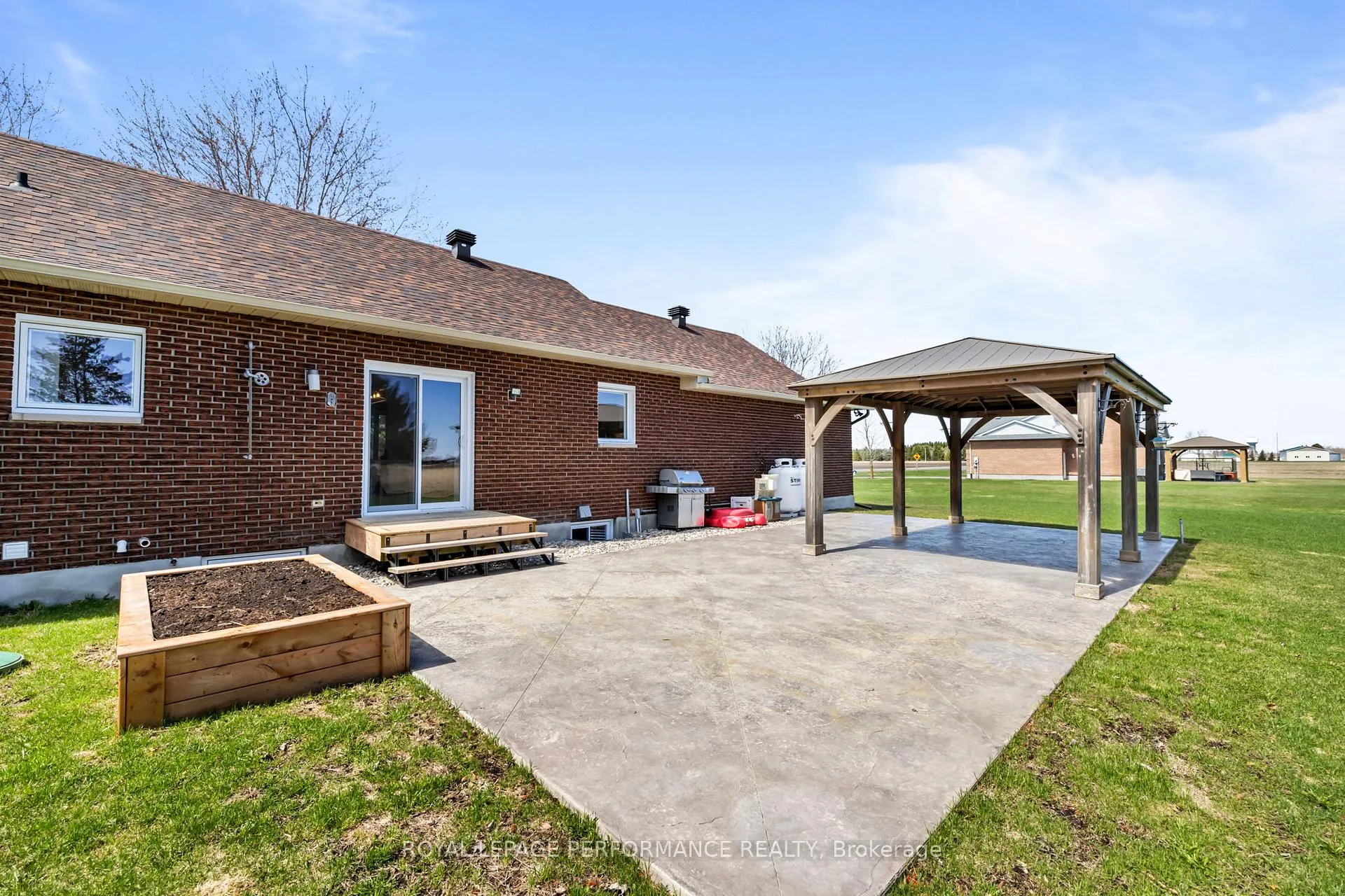 Photo 34 of 1547 St Jacques Road, Russell, Russell Twp — HOMEH