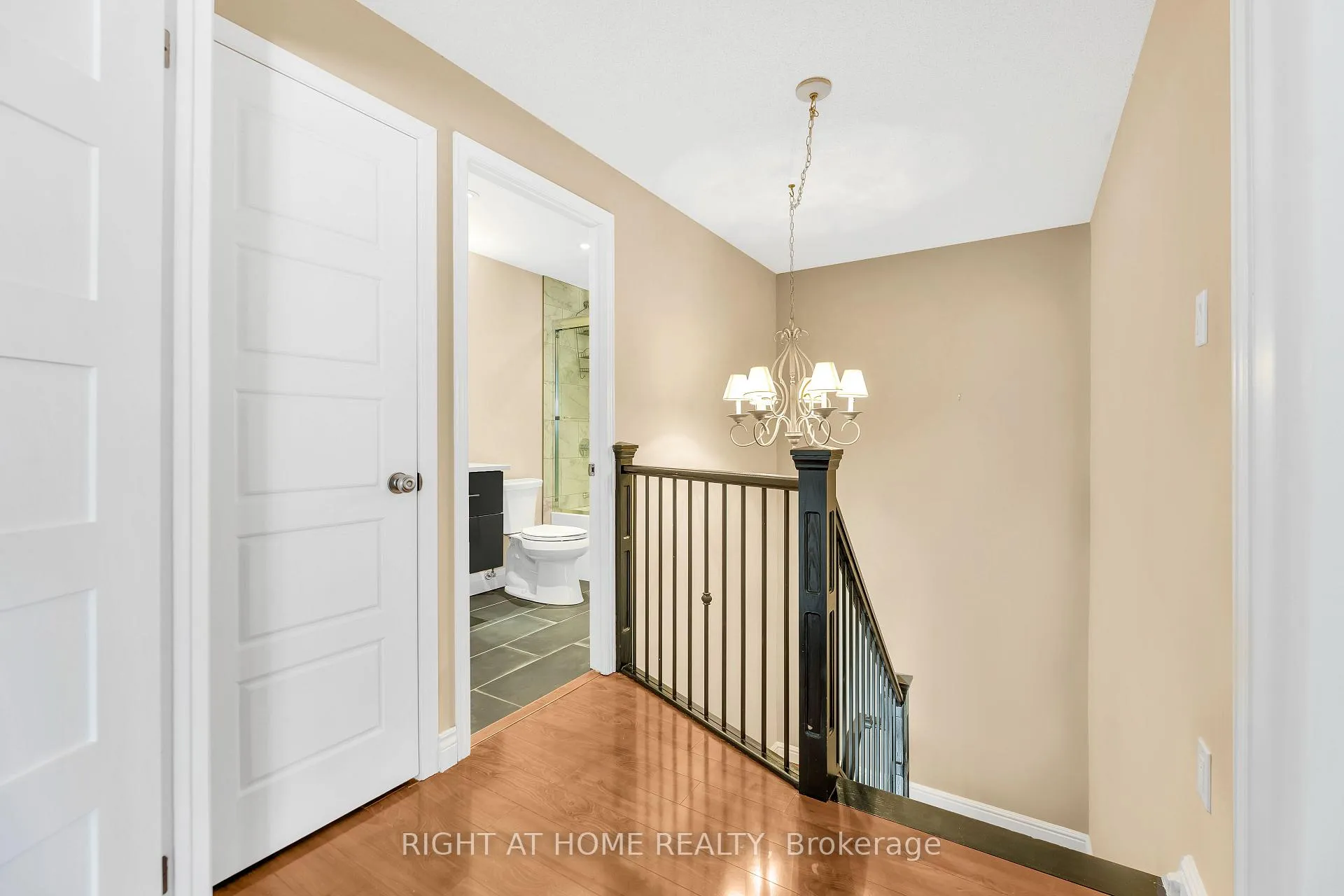 Photo 31 of Unit 3, 104 Woodlawn Road E, Guelph, Victoria North — HOMEH