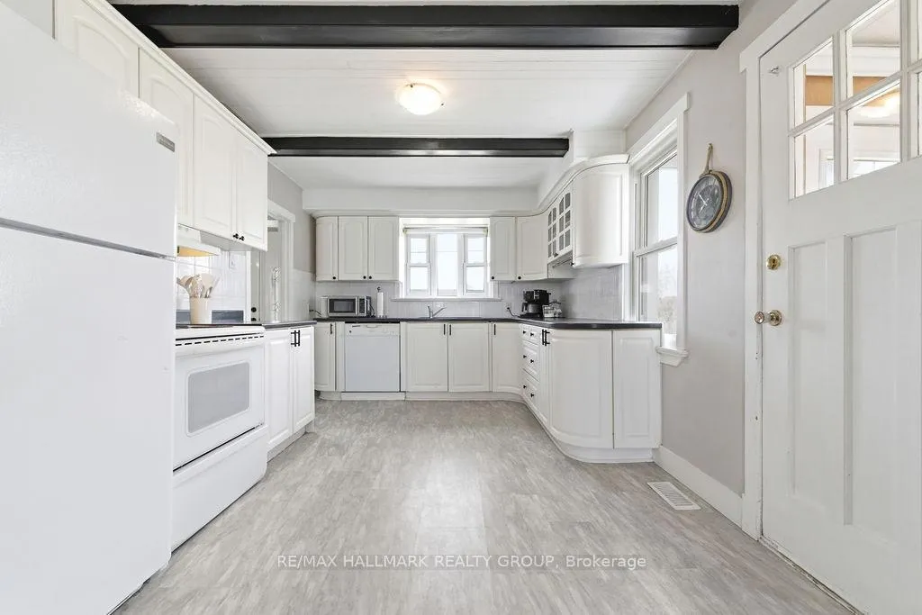 Photo 15 of 50 Poole Street, McNab/Braeside, Mcnab/Braeside Twps — HOMEH