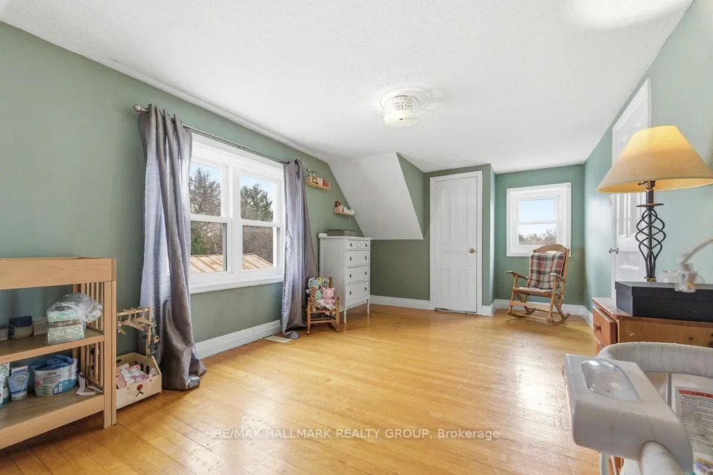 Photo 28 of 50 Poole Street, McNab/Braeside, Mcnab/Braeside Twps — HOMEH
