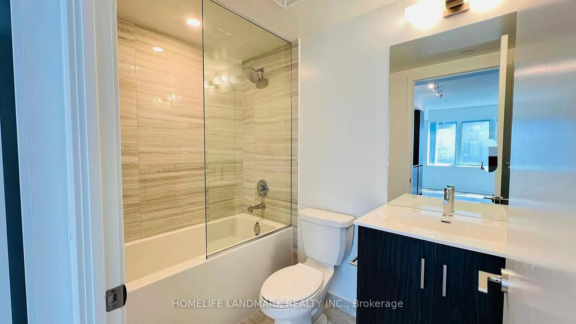 Photo 18 of Unit 916, 180 Front Street E, Toronto, Moss Park — HOMEH