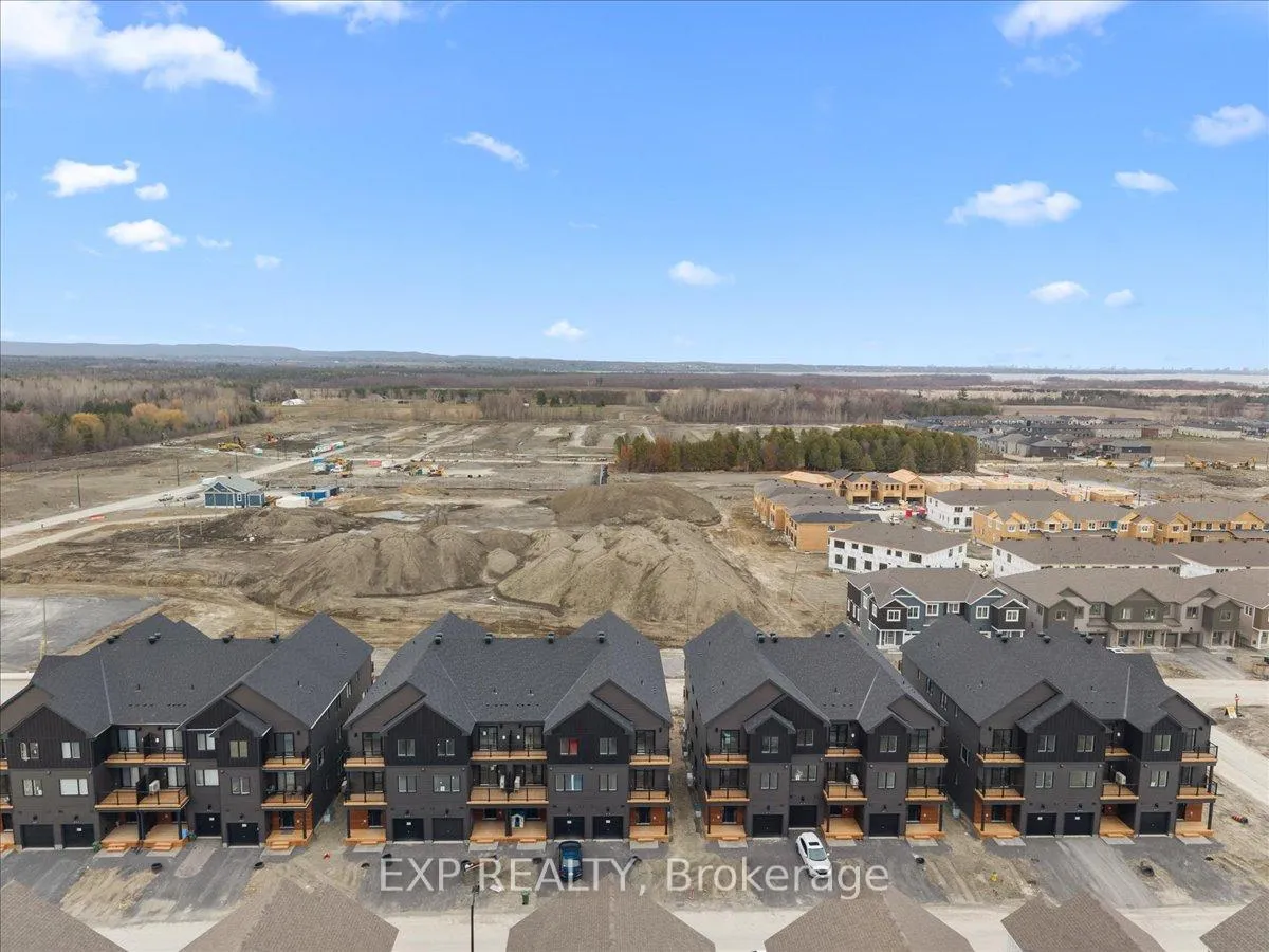 Photo 35 of 815 Demulcent Lane, Ottawa, Kanata - Rural Kanata (Central) — HOMEH