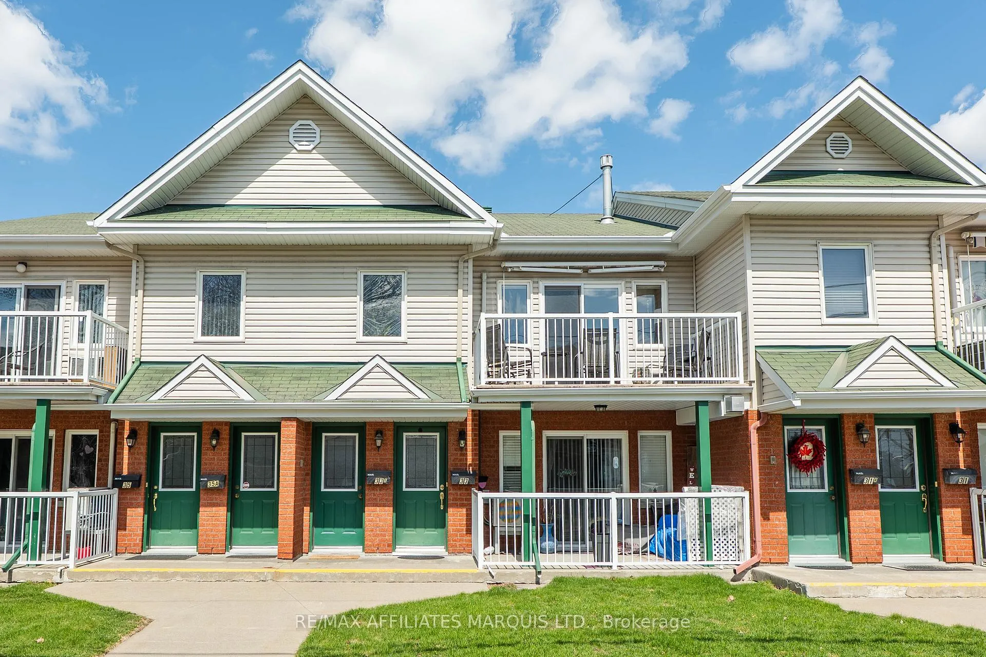Photo 2 of Unit 5, 33 First Street W, Cornwall — HOMEH