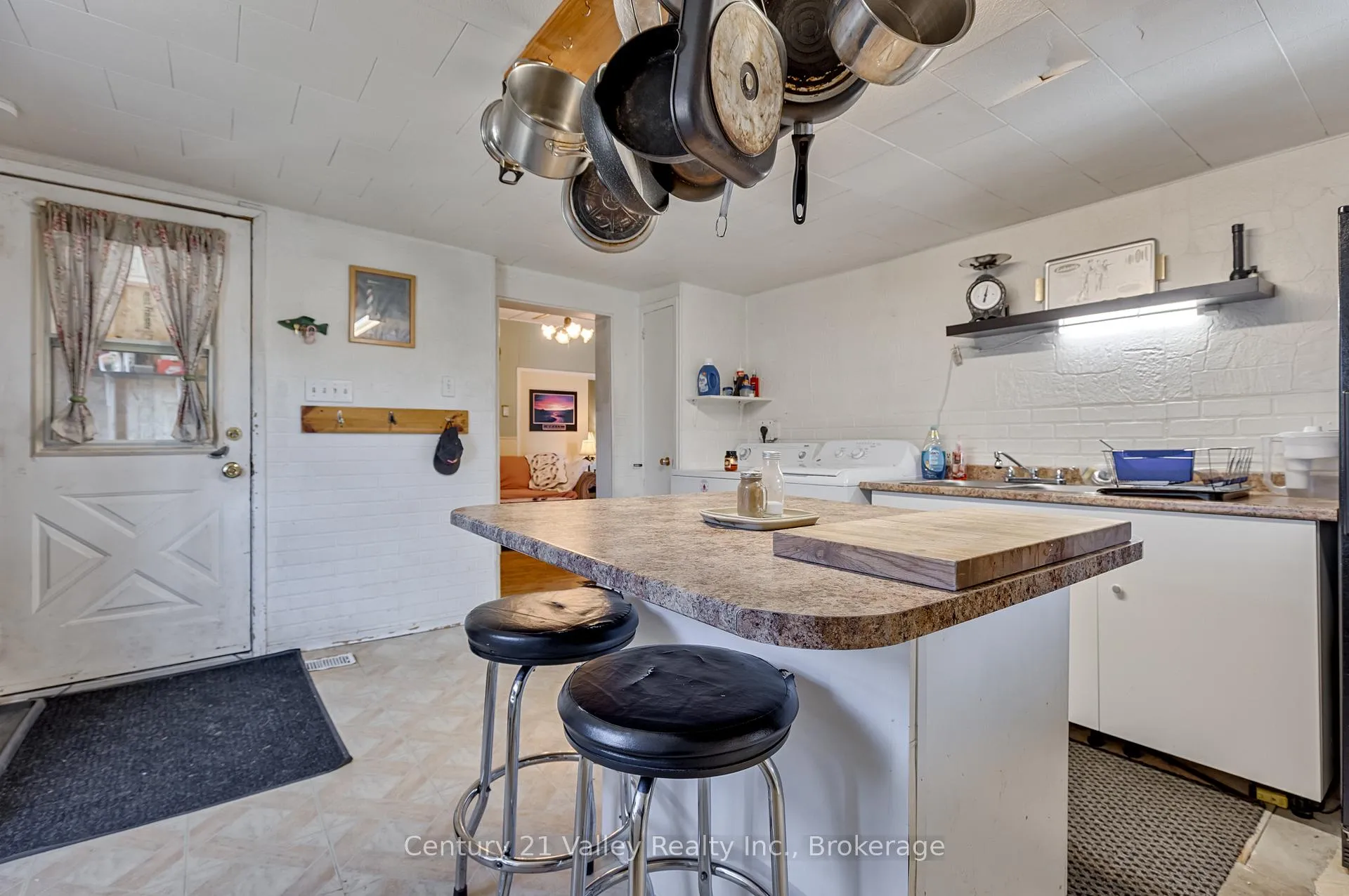 Photo 15 of 442 Moffat Street, Pembroke — HOMEH