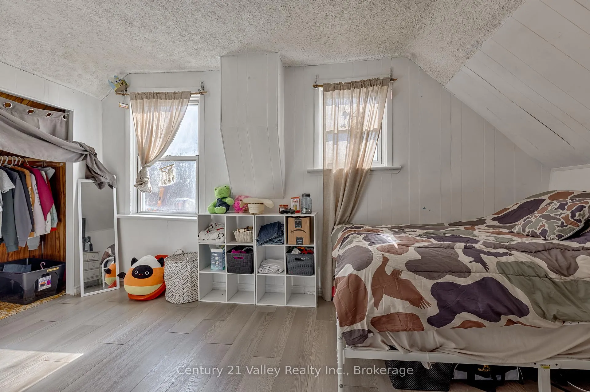 Photo 31 of 442 Moffat Street, Pembroke — HOMEH